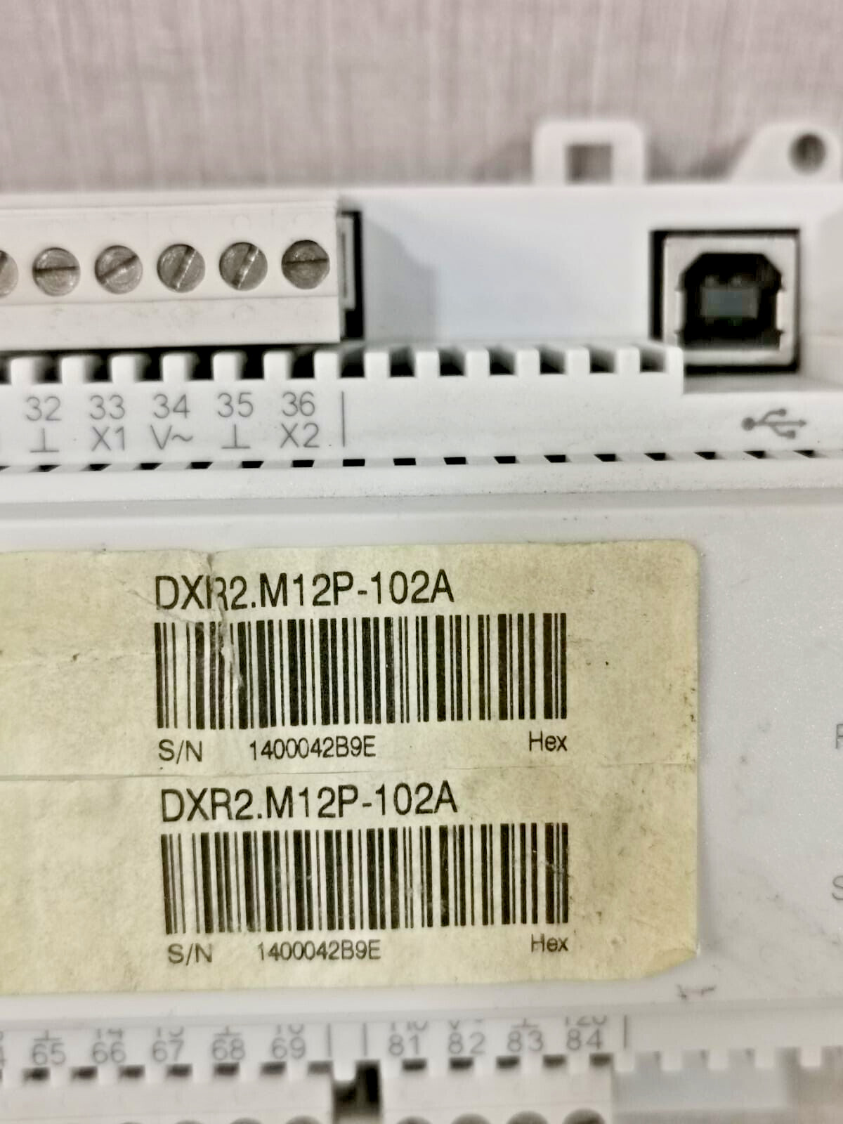 Siemens DXR2.M12P-102A Siemens DXR2.M12P-102A Compact Room Automation Station 3