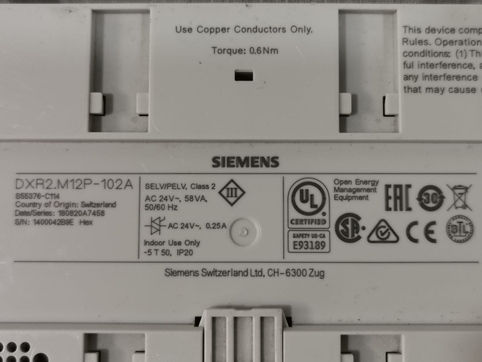 Siemens DXR2.M12P-102A Siemens DXR2.M12P-102A Compact Room Automation Station 8