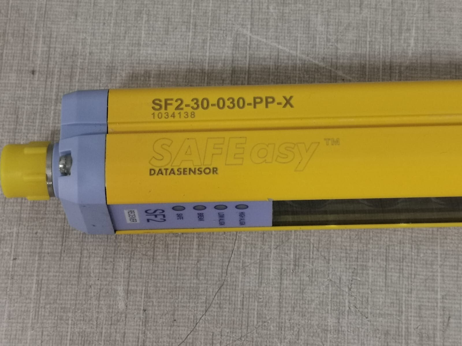 Safe Easy™ SF2 30-030-PP-X Safe Easy DATA SENSOR SF2 30-030-PP-X RECIEVER 24VDC 5