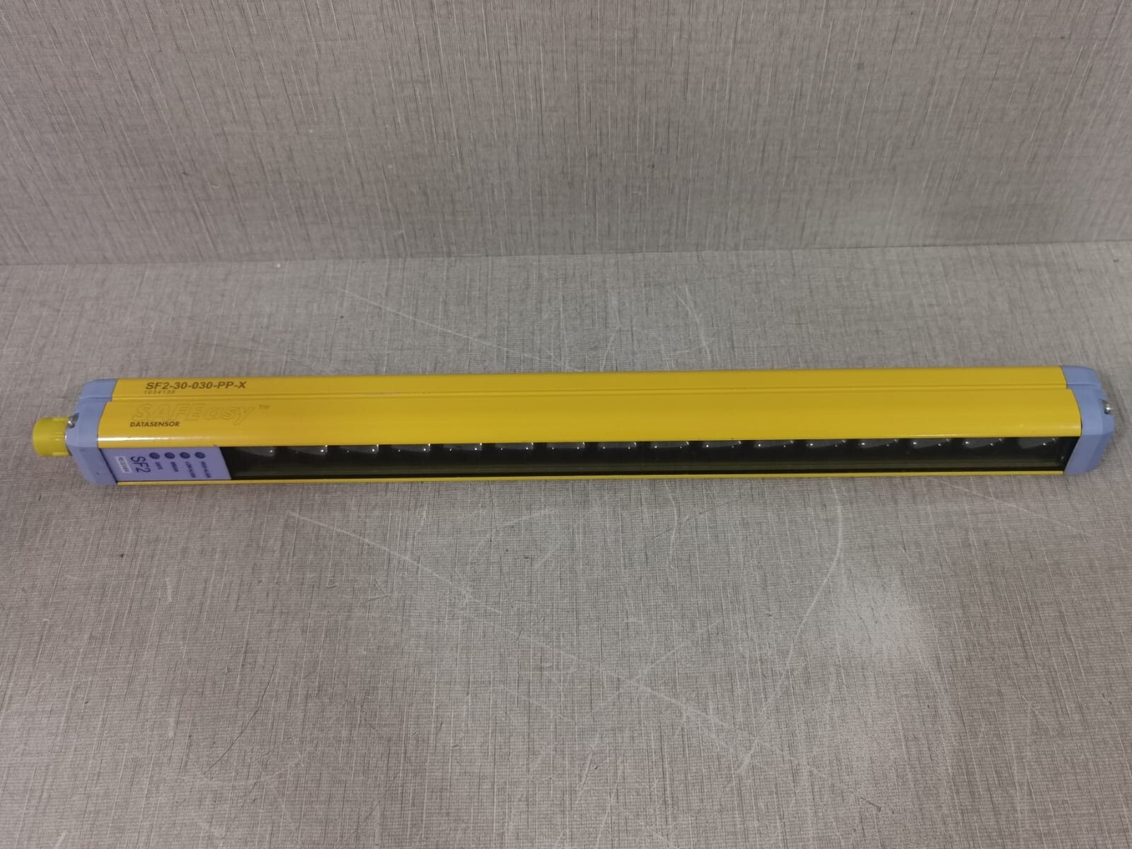Safe Easy™ SF2 30-030-PP-X Safe Easy DATA SENSOR SF2 30-030-PP-X RECIEVER 24VDC 6