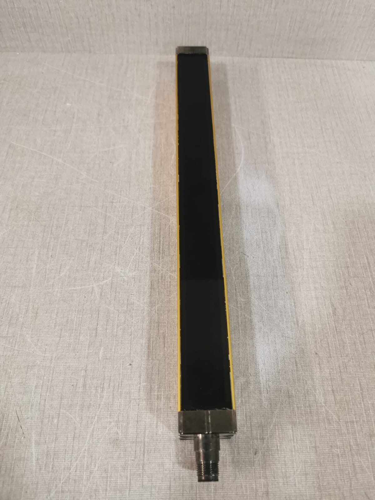 Omron F3SN-A0297P14-D Omron F3SN-A0297P14-D Safety Light Curtain Type 4 2