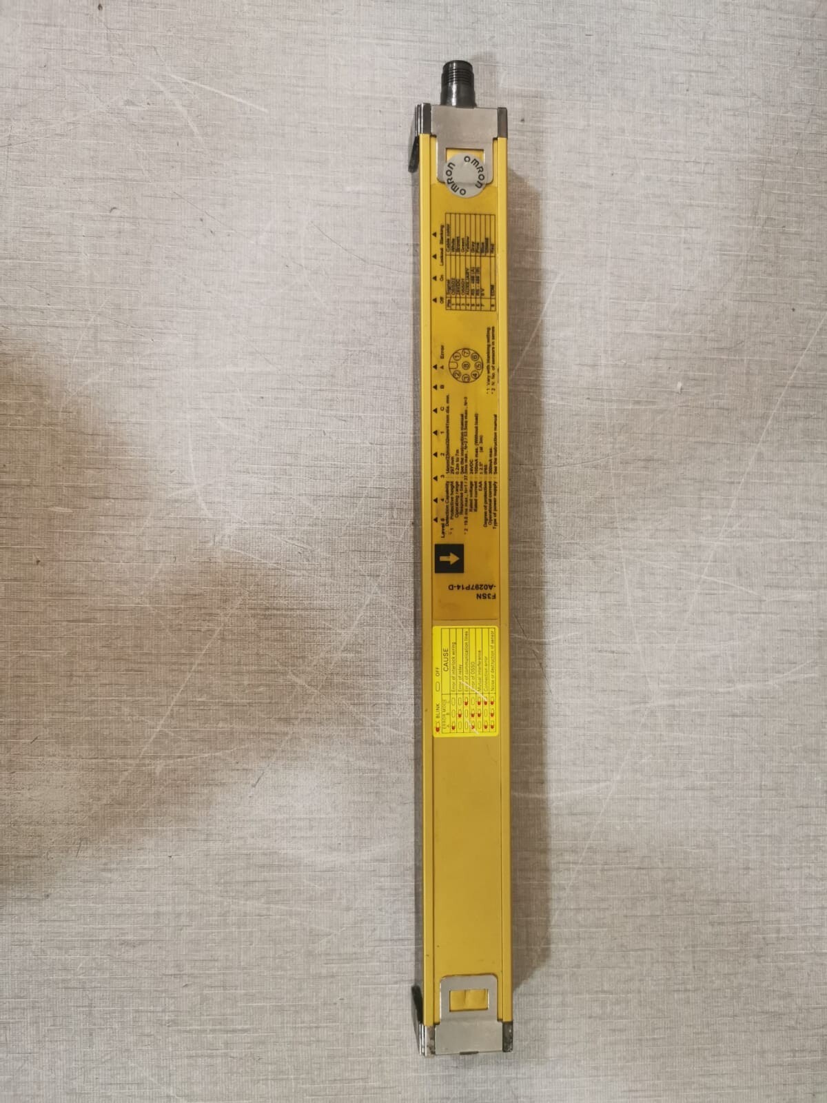 Omron F3SN-A0297P14-D Omron F3SN-A0297P14-D Safety Light Curtain Type 4 6