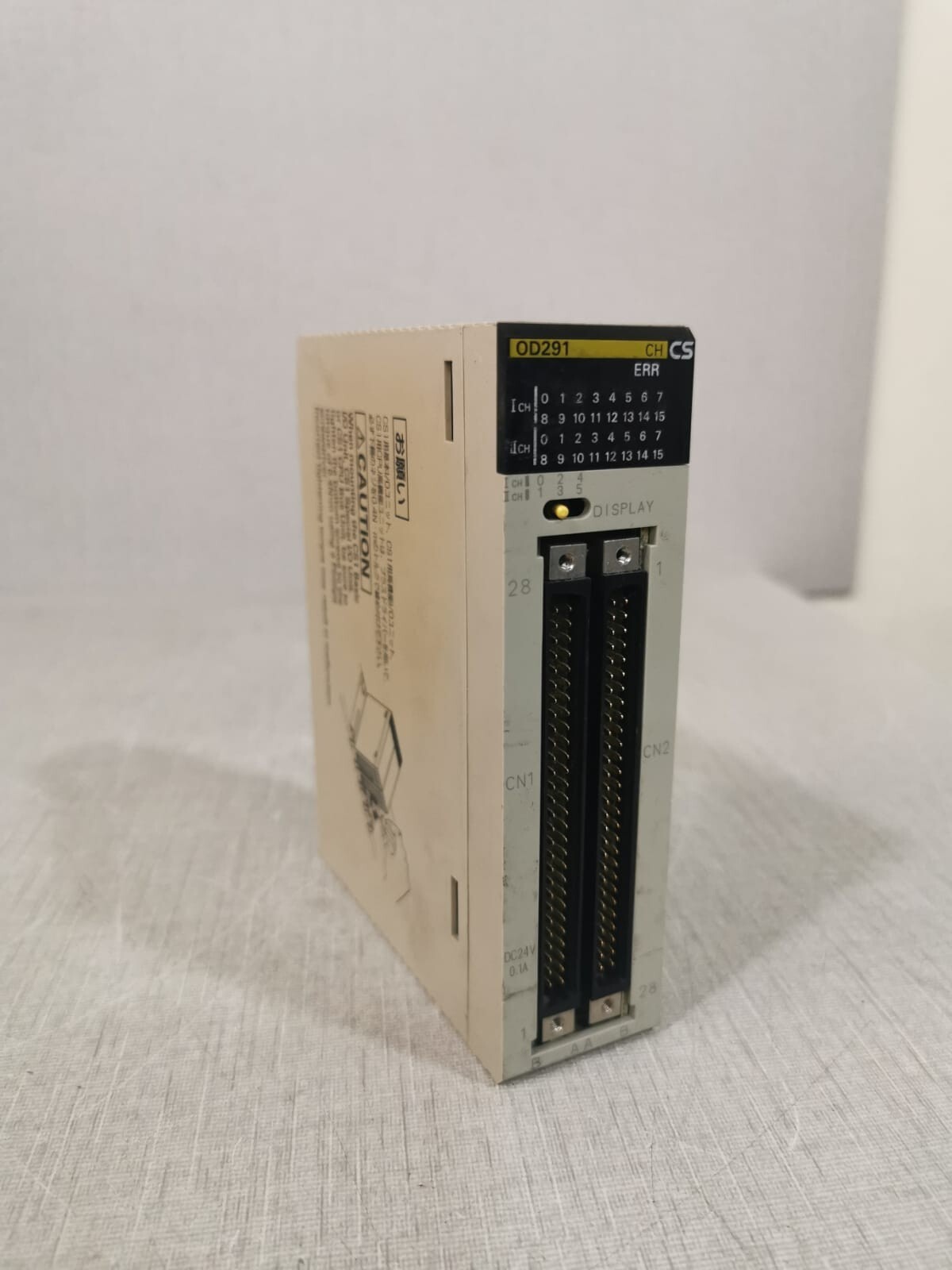 Omron CS1W-OD291 Omron CS1W-OD291 Output Unit 24VDC 3