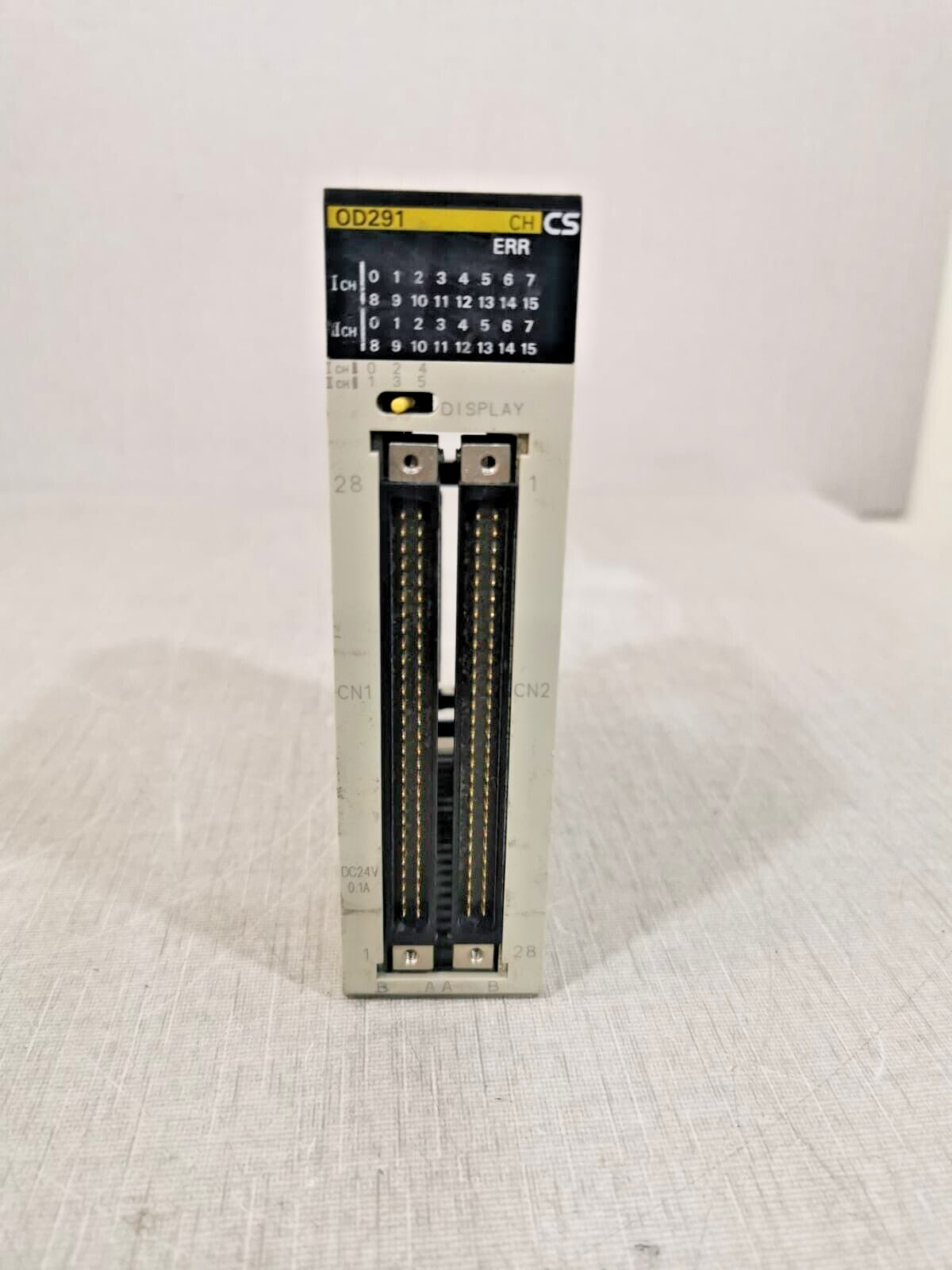Omron CS1W-OD291 Output Unit 24VDC