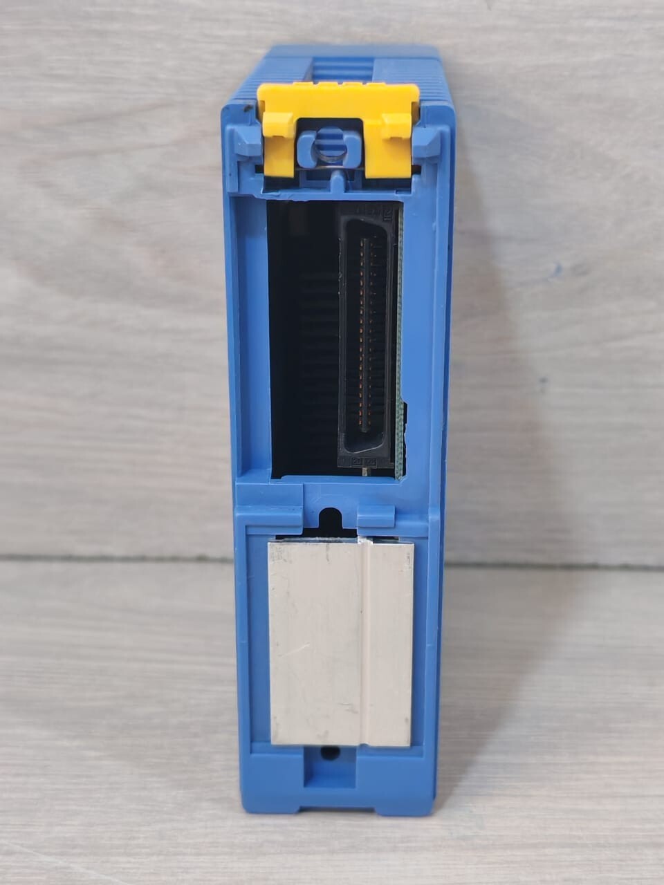 Yokogawa F3YD64-1F Yokogawa F3YD64-1F S1 PLC Module 24VDC 9