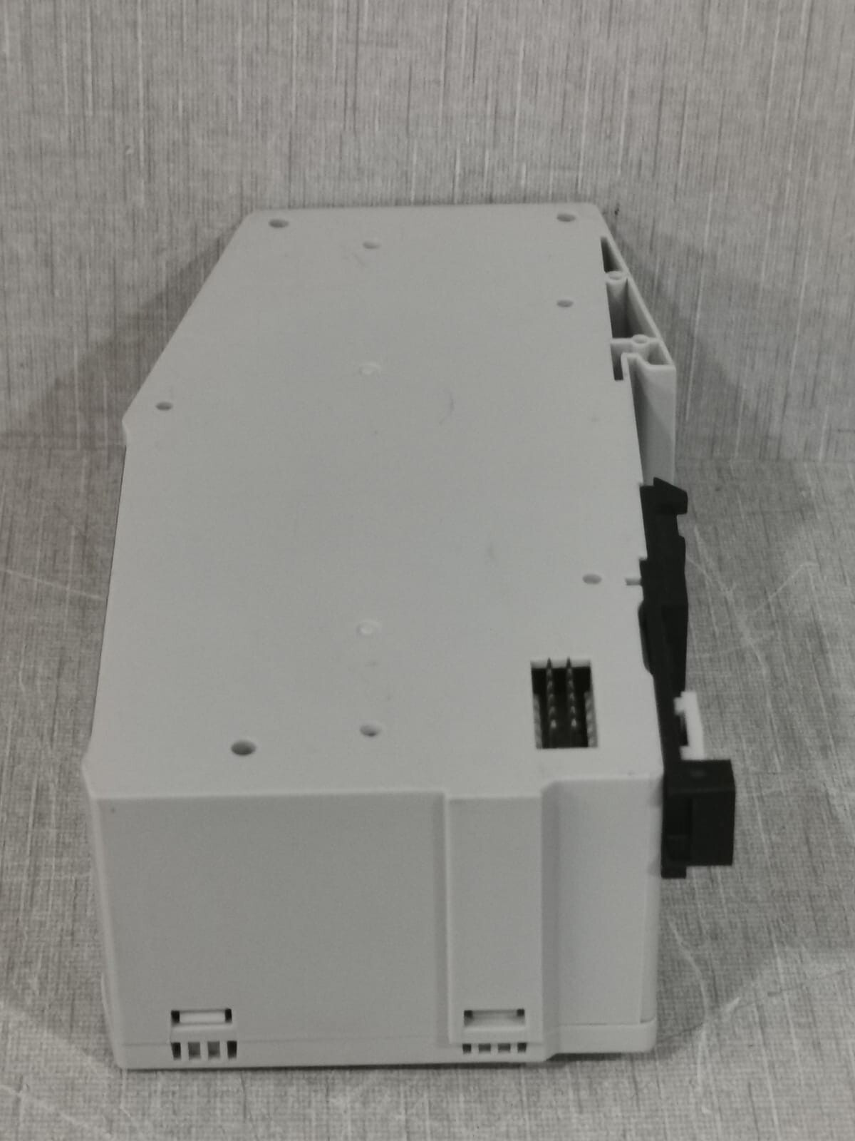 ABB MOD600ASIM8F SIM8F ABB MOD600ASIM8F | 50A-500A/100-300mV(50Hz) | 10000:1V | FW:A/1.3.3/D 9