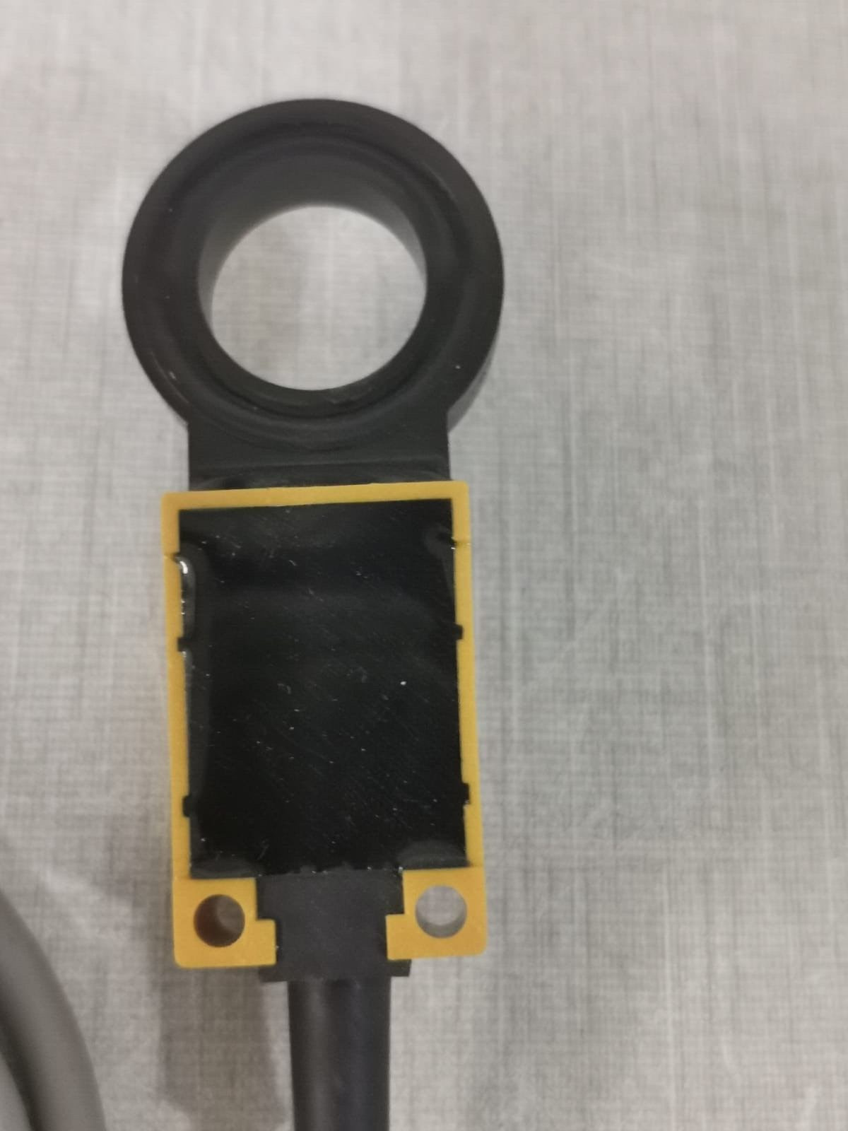 Omron H10ME2 OMRON TL-H10ME2 PROXIMITY SWITCH 7