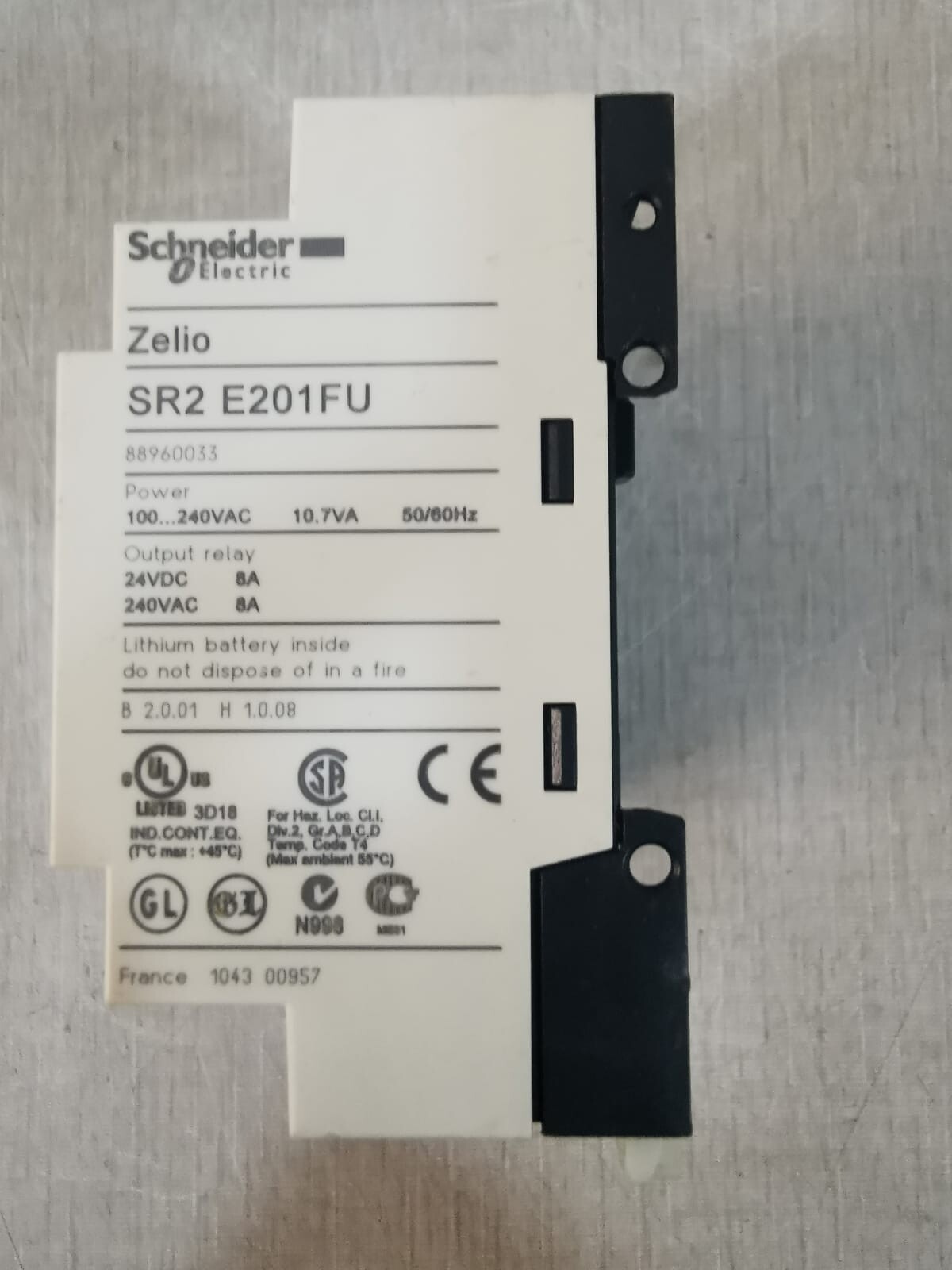 Schneider Electric SR2E201FU Schneider Electric SR2E201FU Compact Smart Relay, Zelio Logic 2