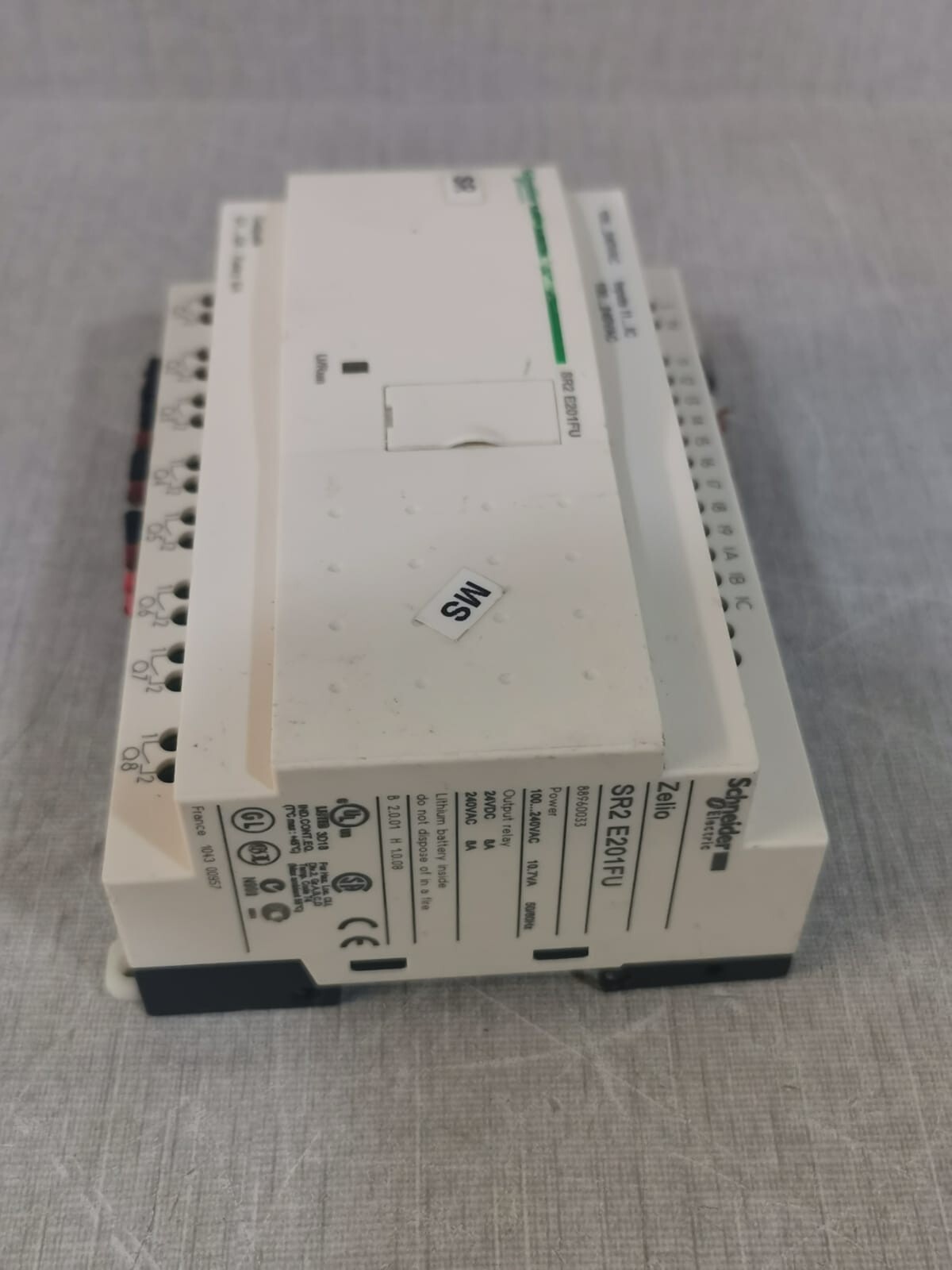 Schneider Electric SR2E201FU Schneider Electric SR2E201FU Compact Smart Relay, Zelio Logic 3