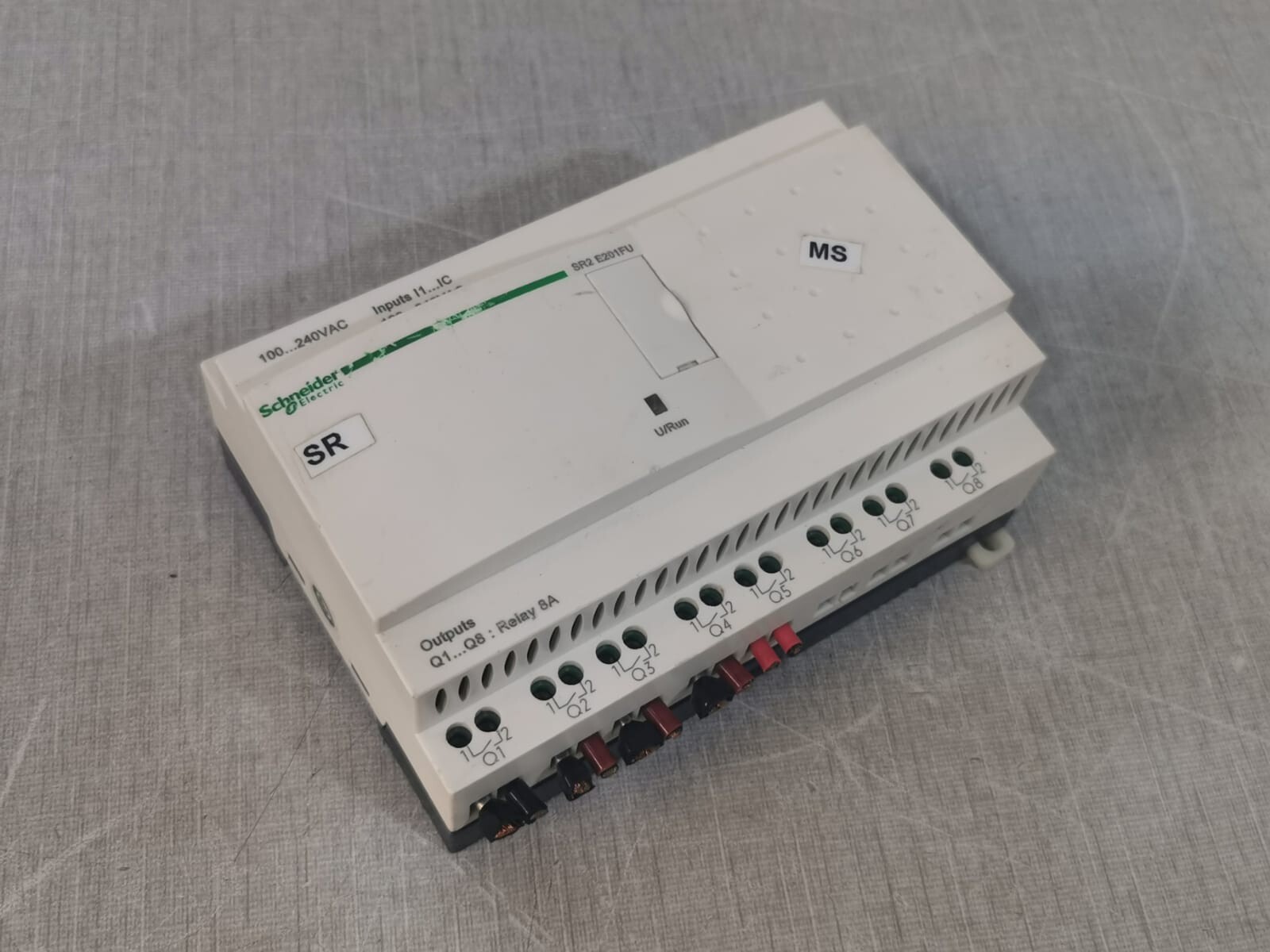 Schneider Electric SR2E201FU Schneider Electric SR2E201FU Compact Smart Relay, Zelio Logic 6