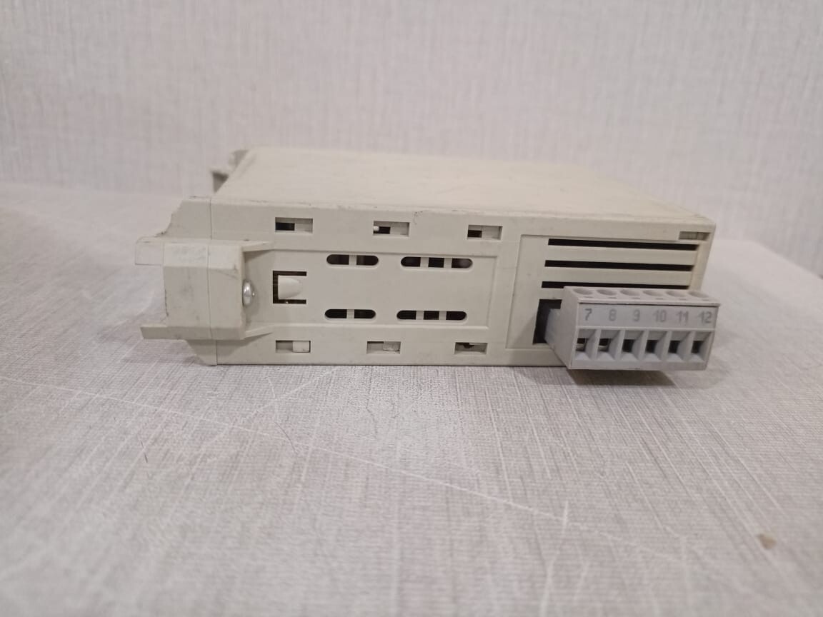 Siemens 4123-1BN00 SIEMENS 7NG 4123-1BN00 -BROKEN CASE 2