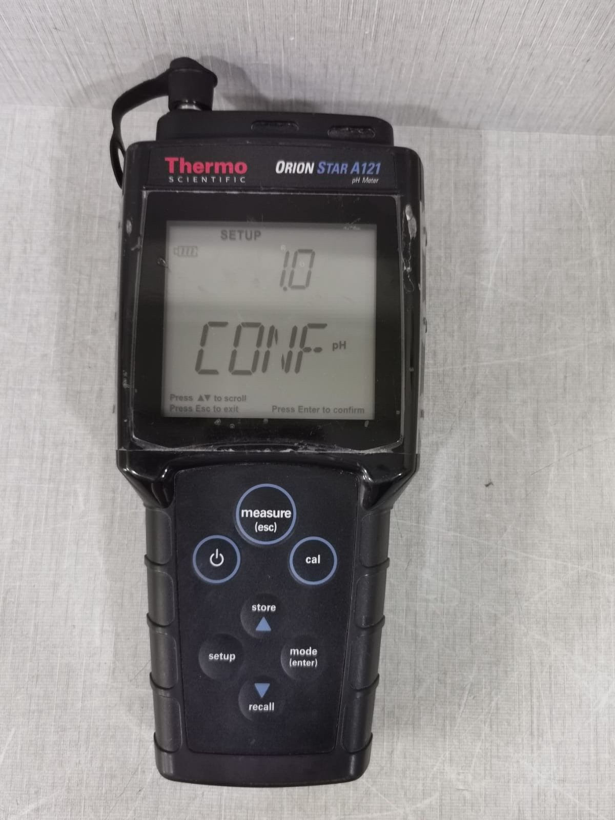 THERMO SCIENTIFIC A121 Thermo Scientific Orion STAR A121 Portable Meter 3