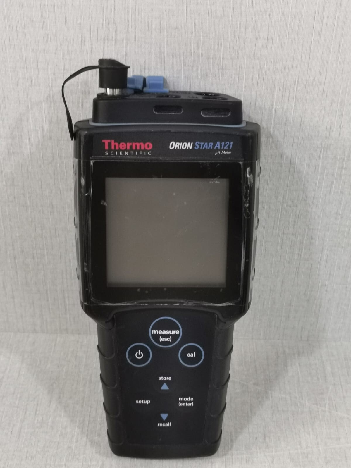 THERMO SCIENTIFIC A121 Thermo Scientific Orion STAR A121 Portable Meter 6