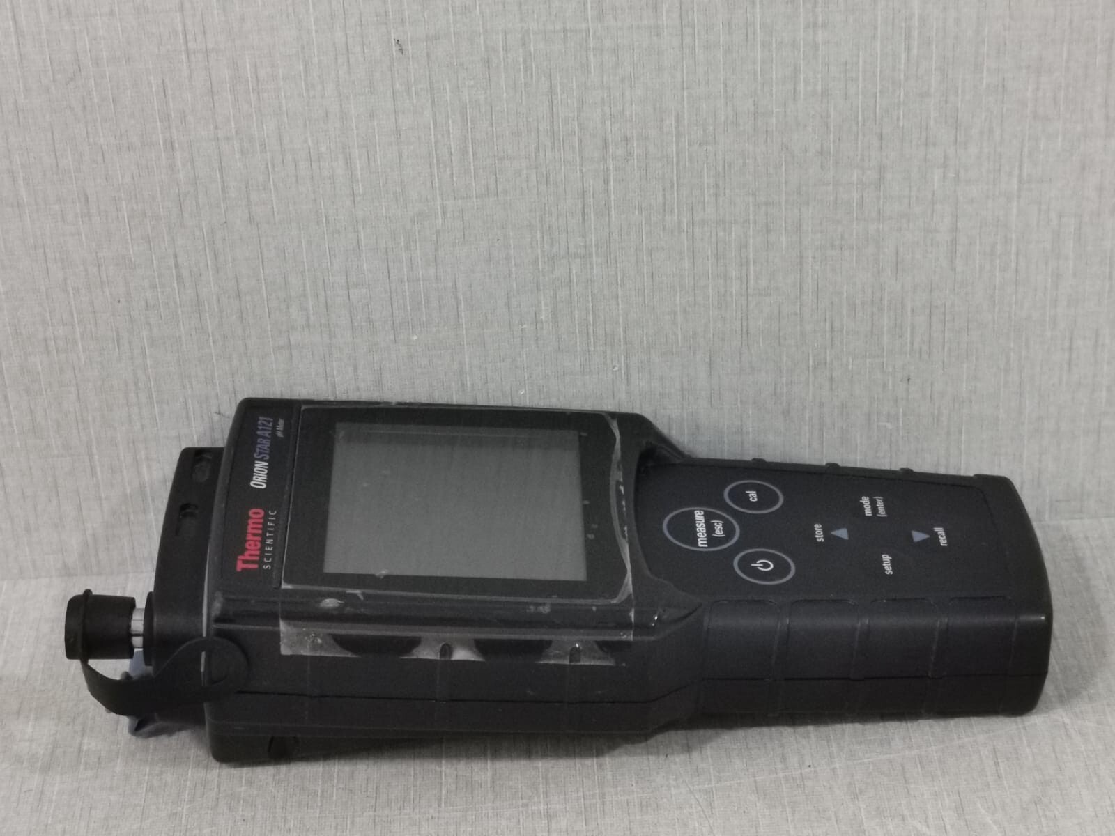 THERMO SCIENTIFIC A121 Thermo Scientific Orion STAR A121 Portable Meter 8