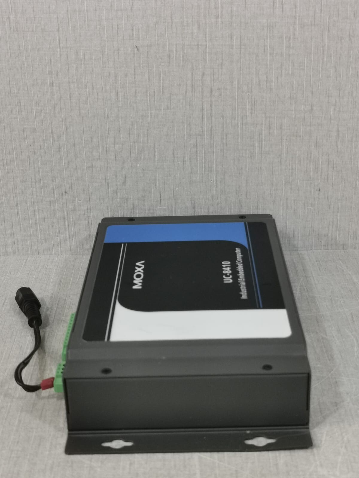 Moxa UC-8410 MOXA UC-8410 / UC-8410-LX Industrial Embedded Computer 7