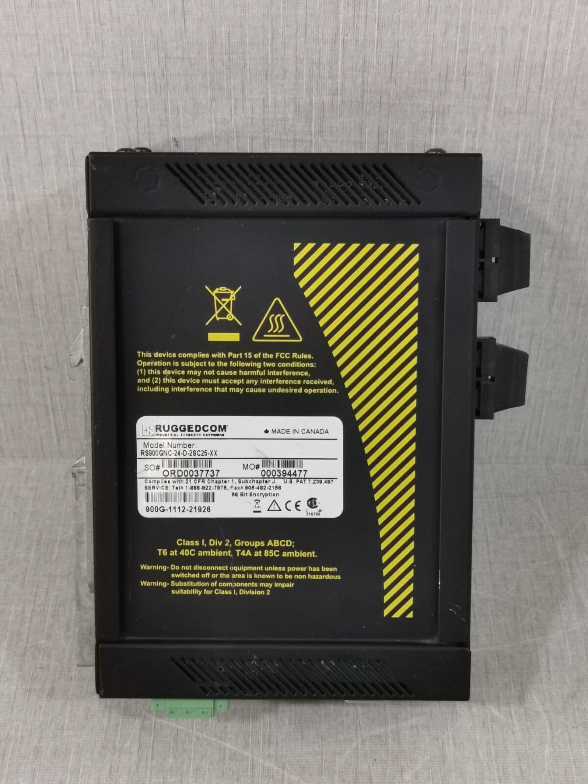 Ruggedcom RS900GNC-24-D-2SC25-XX Ruggedcom RS900G / RS900GNC-24-D-2SC25-XX Ethernet Switch 3