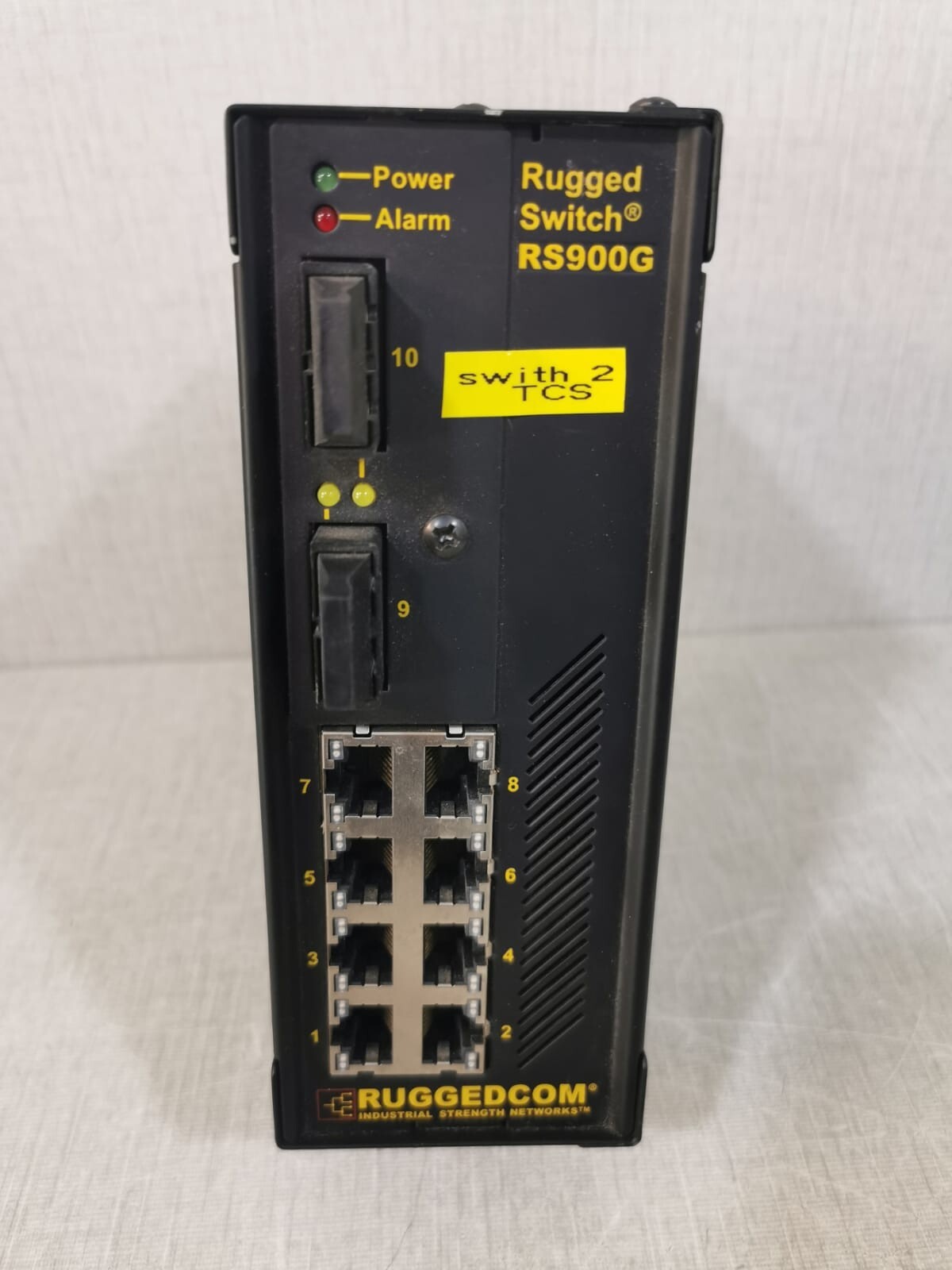 Ruggedcom RS900G / RS900GNC-24-D-2SC25-XX Ethernet Switch