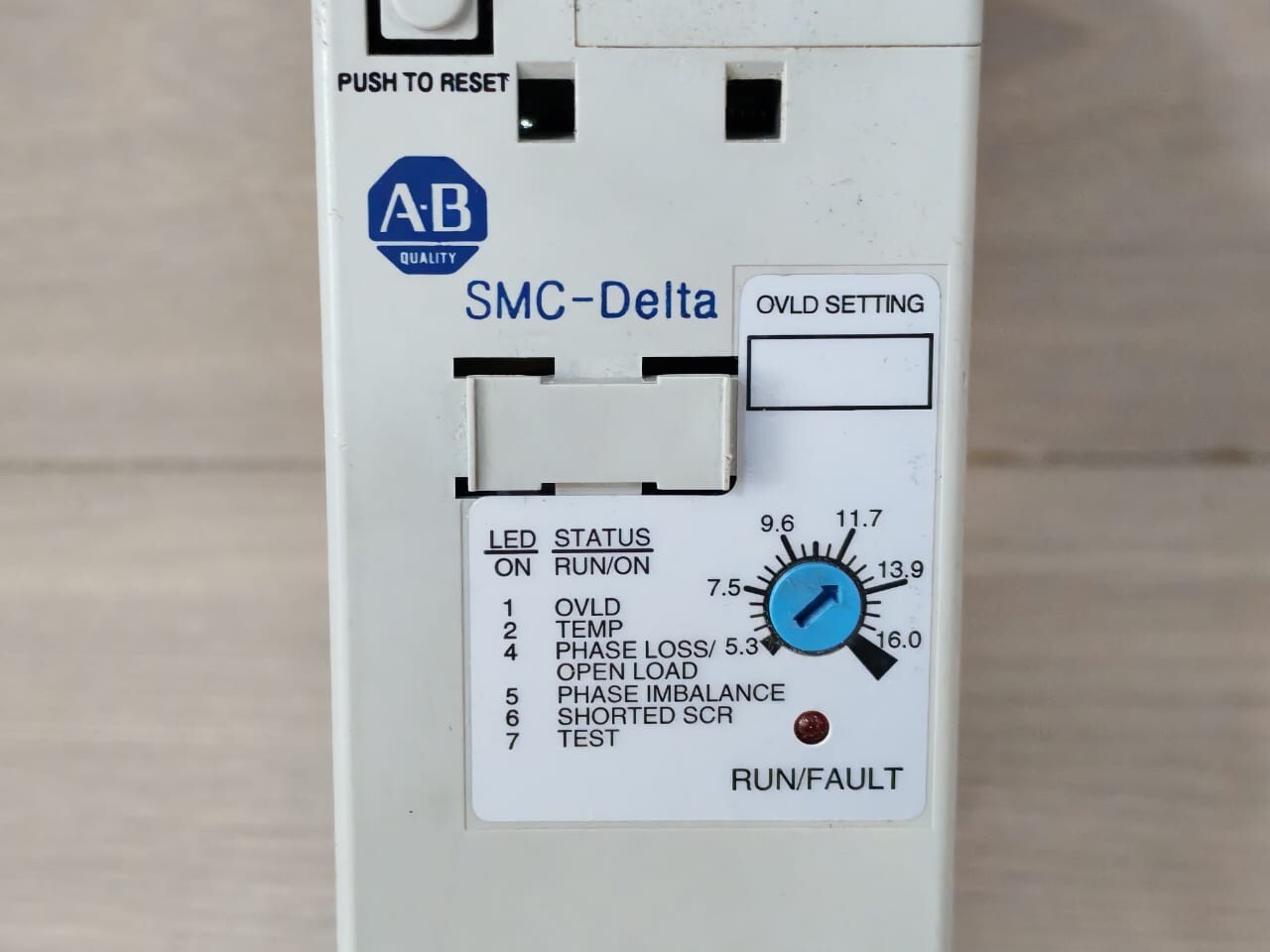 Allen-Bradley 150-D16NBR Allen Bradley Delta 150-D16NBR Smart Motor Controller 2