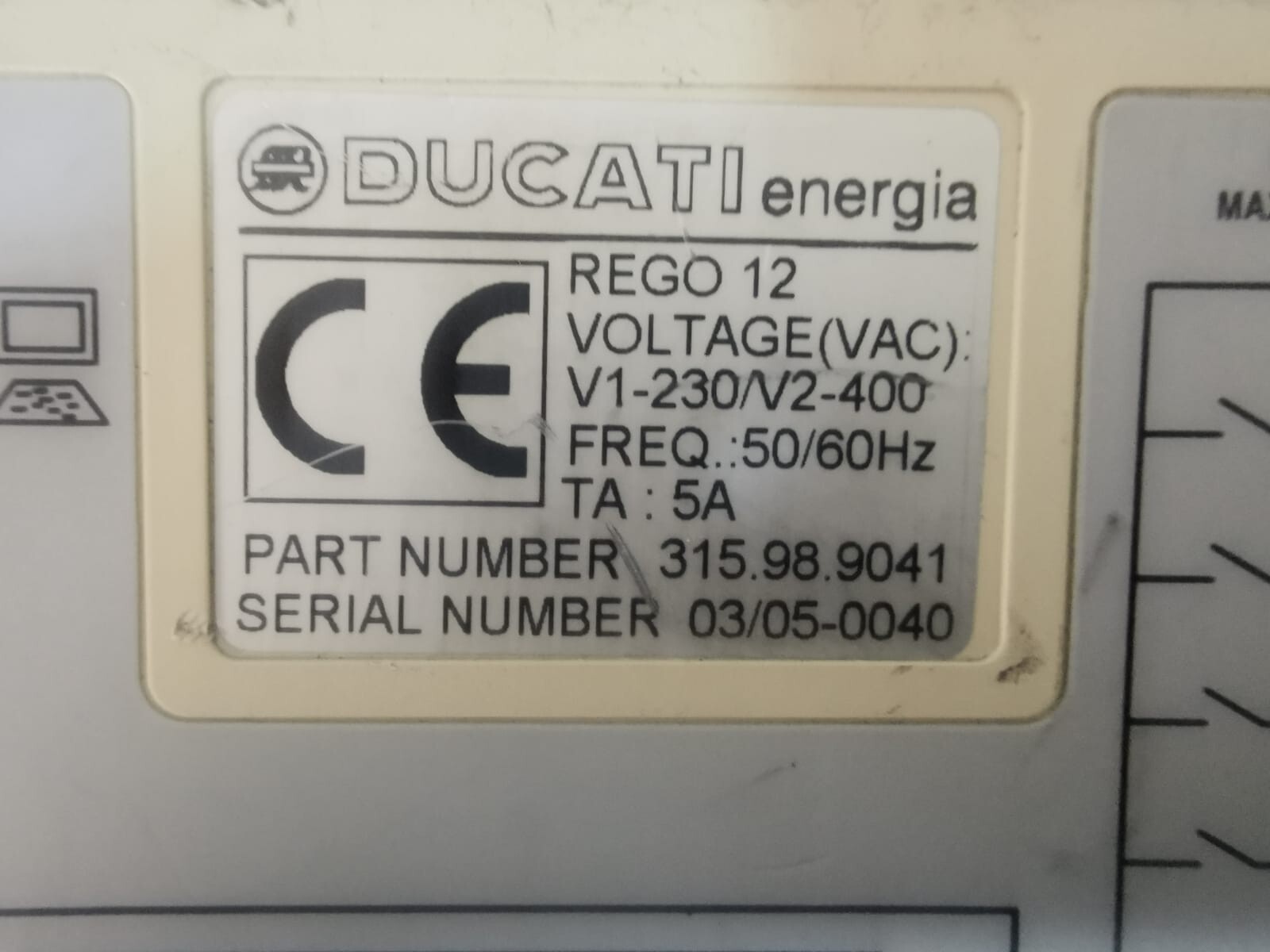Ducati Energia REGO-12 DUCATI Energia REGO 12 Reactive Power Controller 3
