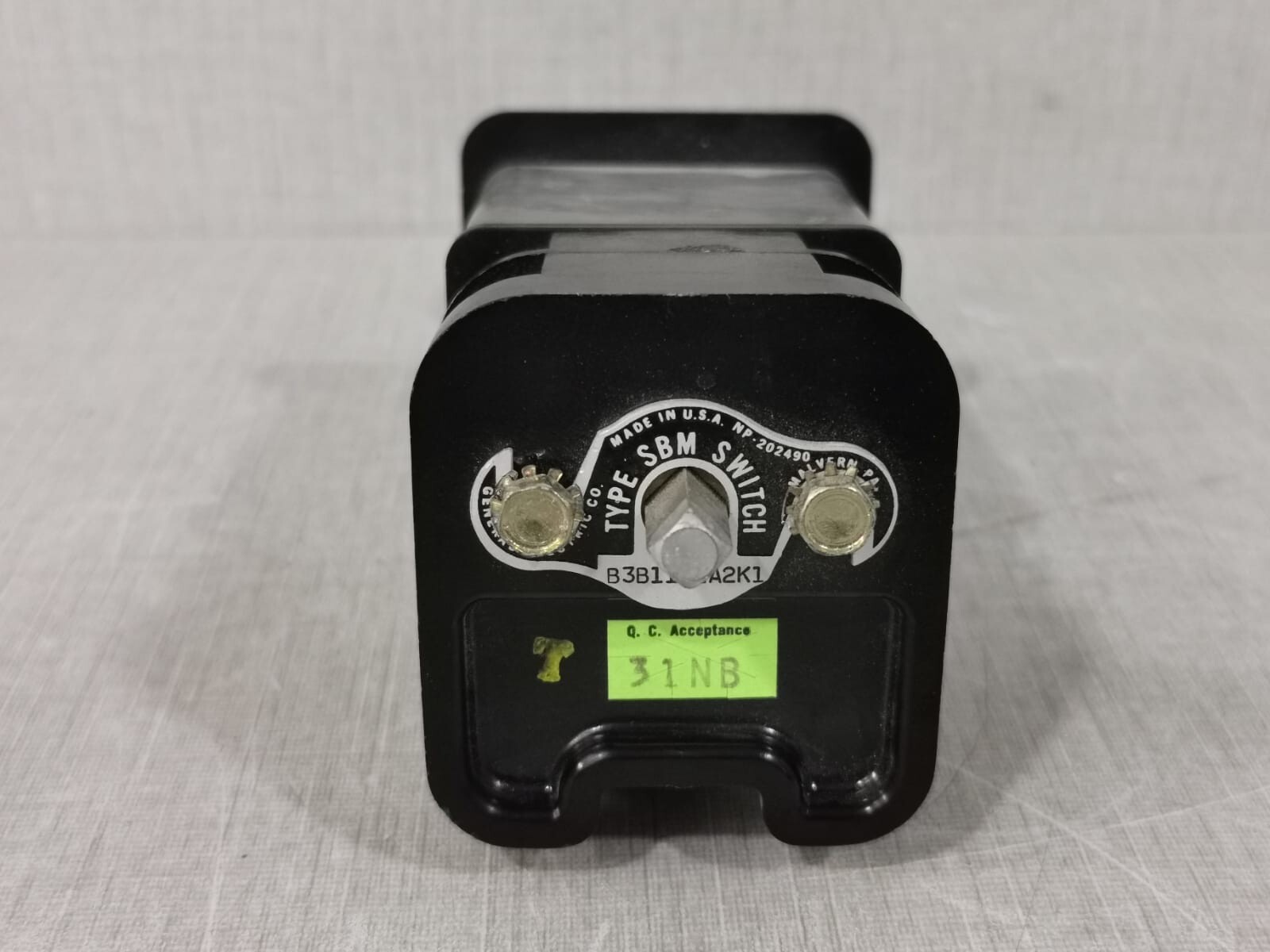 GE B3B11S1A2K1 General Electric B3B11S1A2K1 SBM Switch 3