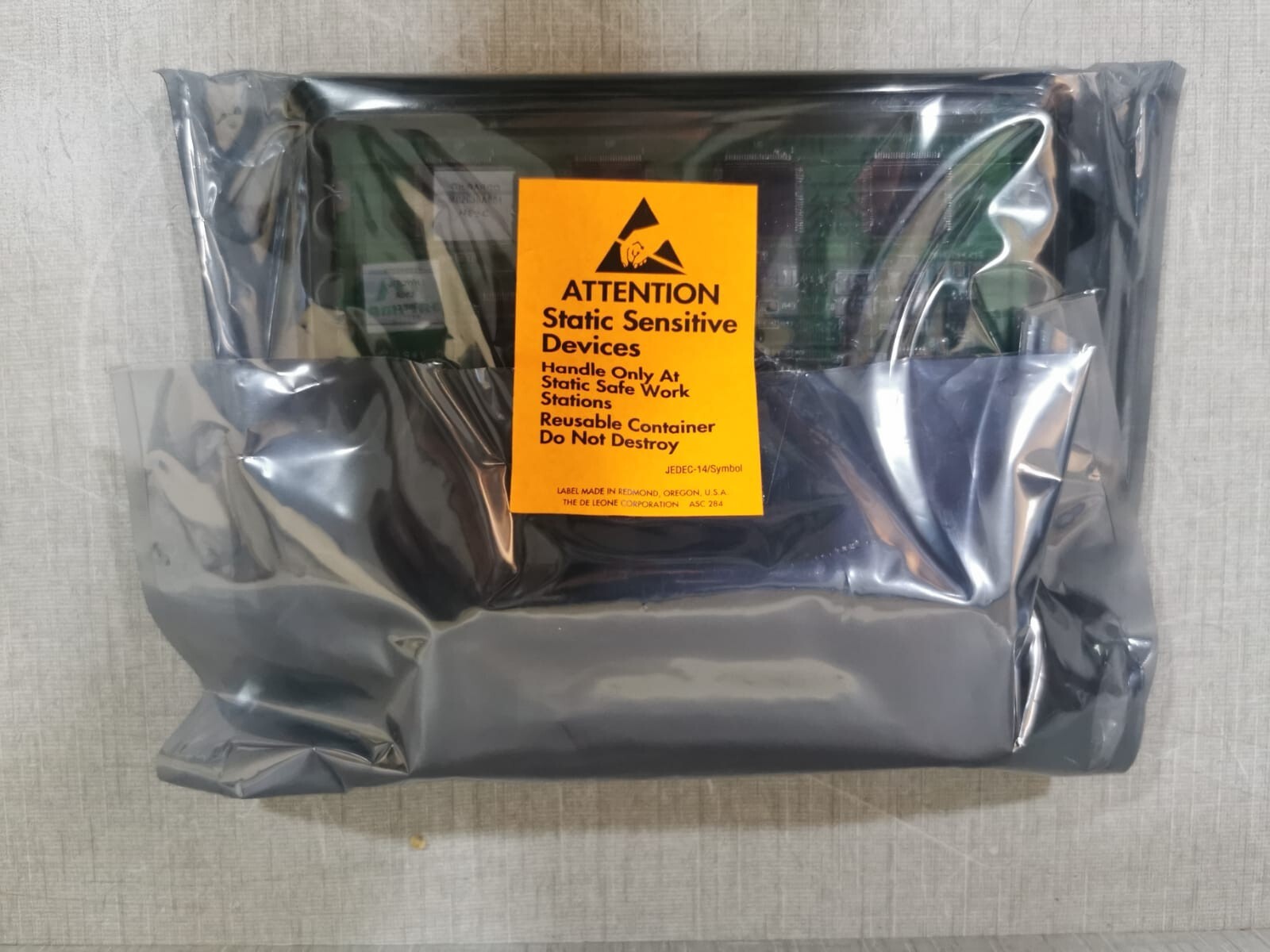 Gilbarco M02636A001R GILBARCO VEEDER ROOT MONOCHROME M02636A001R /M02636A001R 4