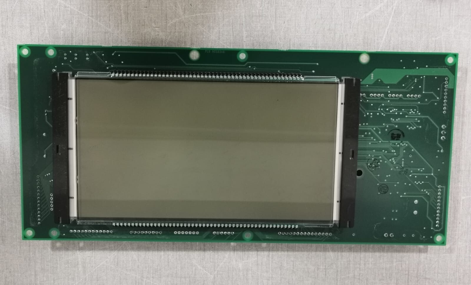 Gilbarco M05835A004 Echelon Gilbarco M05835A004 Pump Door Node-4 Board 4