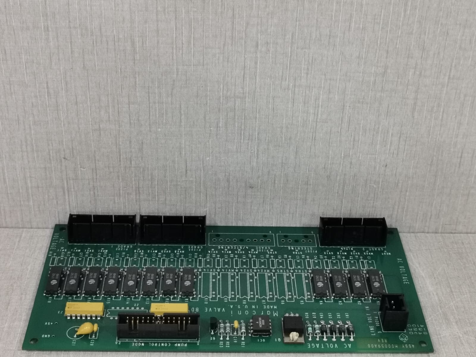 Gilbarco M00059A001 REV.A Gilbarco ASSY M00059A001 REV.A /M00058A PCB 3