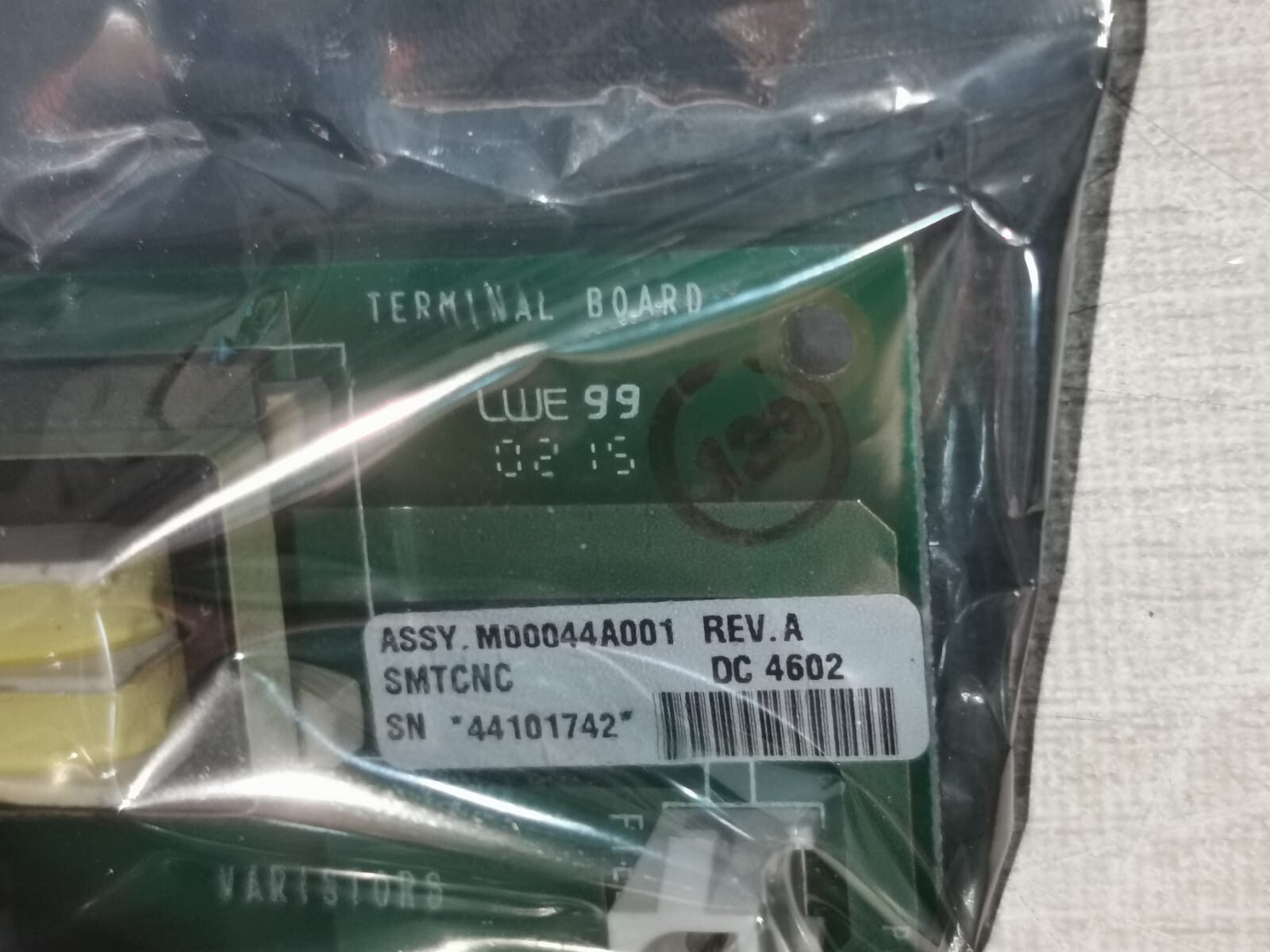 Gilbarco M00044A001 Gilbarco M00044A001 ENCORE 500 Terminal Block Board 3