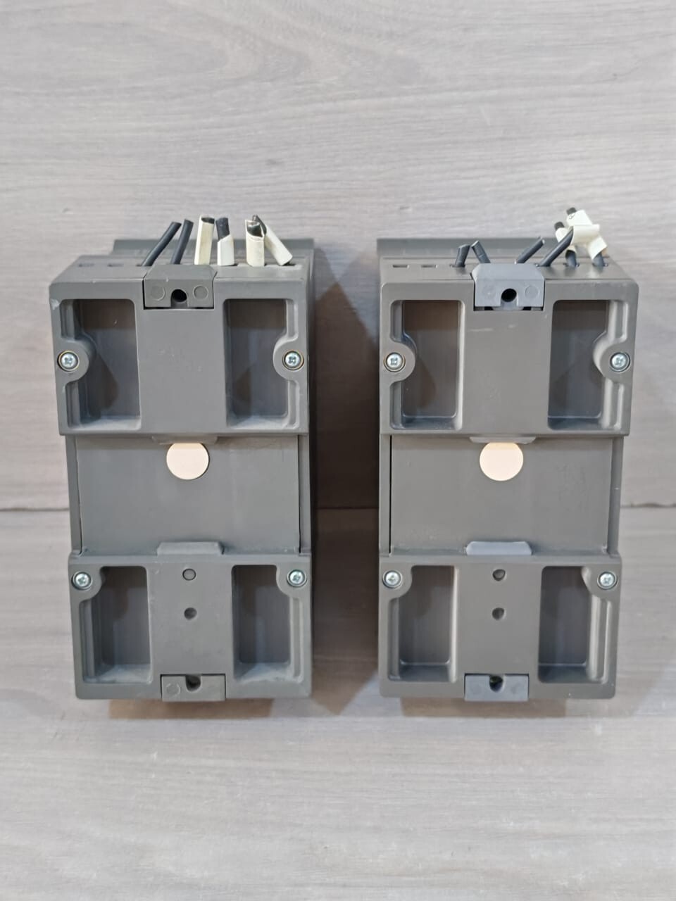 Camille Bauer 502-34F1 G193 0010 00 Camille Bauer SINEAX PQ502 / 502-34F1 G193 0010 00 TRANSDUCER CONVERTER 8