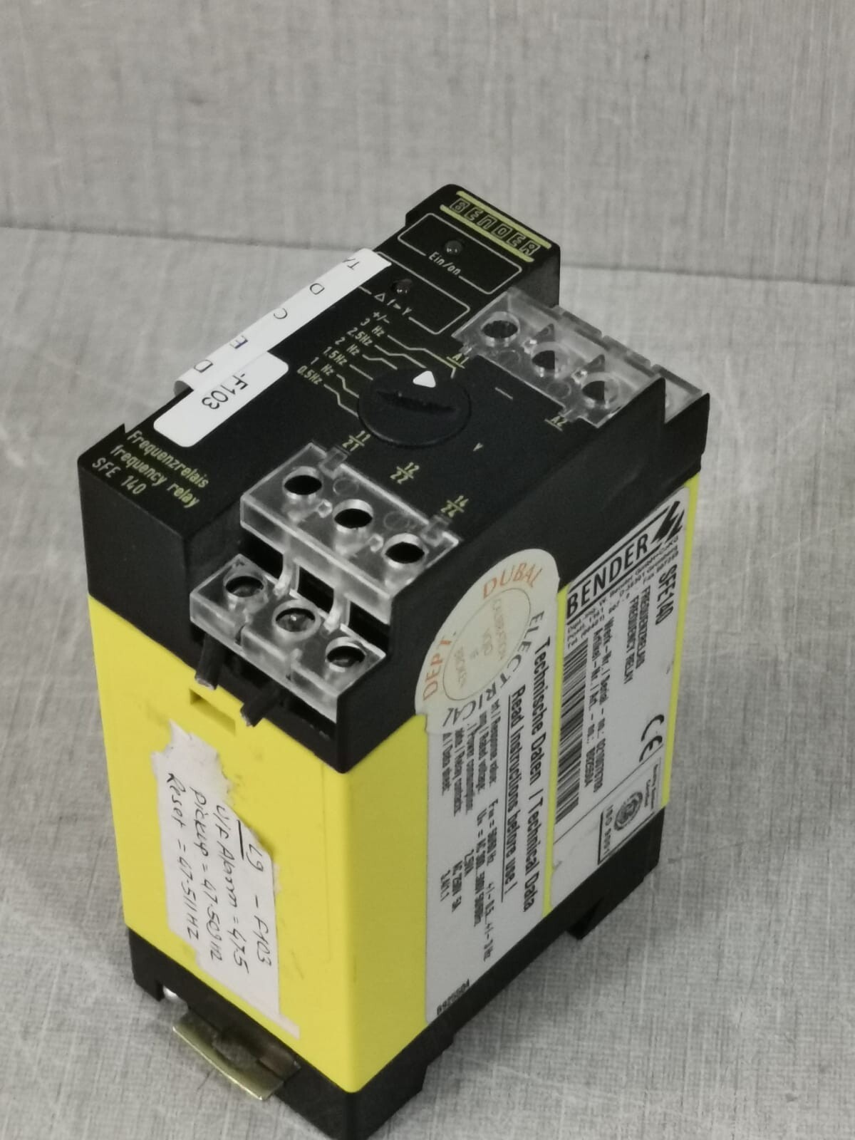 Bender B925504 BENDER SFE140 -B925504 FREQUENCY RELAY AC 250V 8