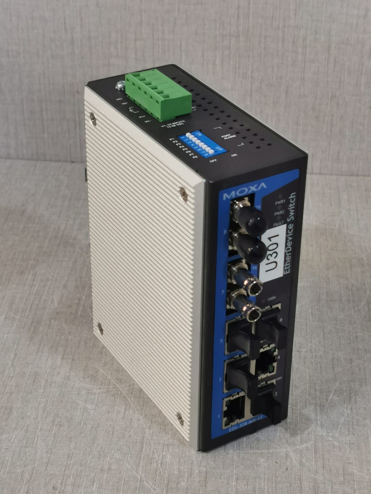 Moxa EDS-308-MM-ST Moxa EDS-308-MM-ST REV.2.1 EtherDEVICE Switch 8 Port - W/O ACCS 5
