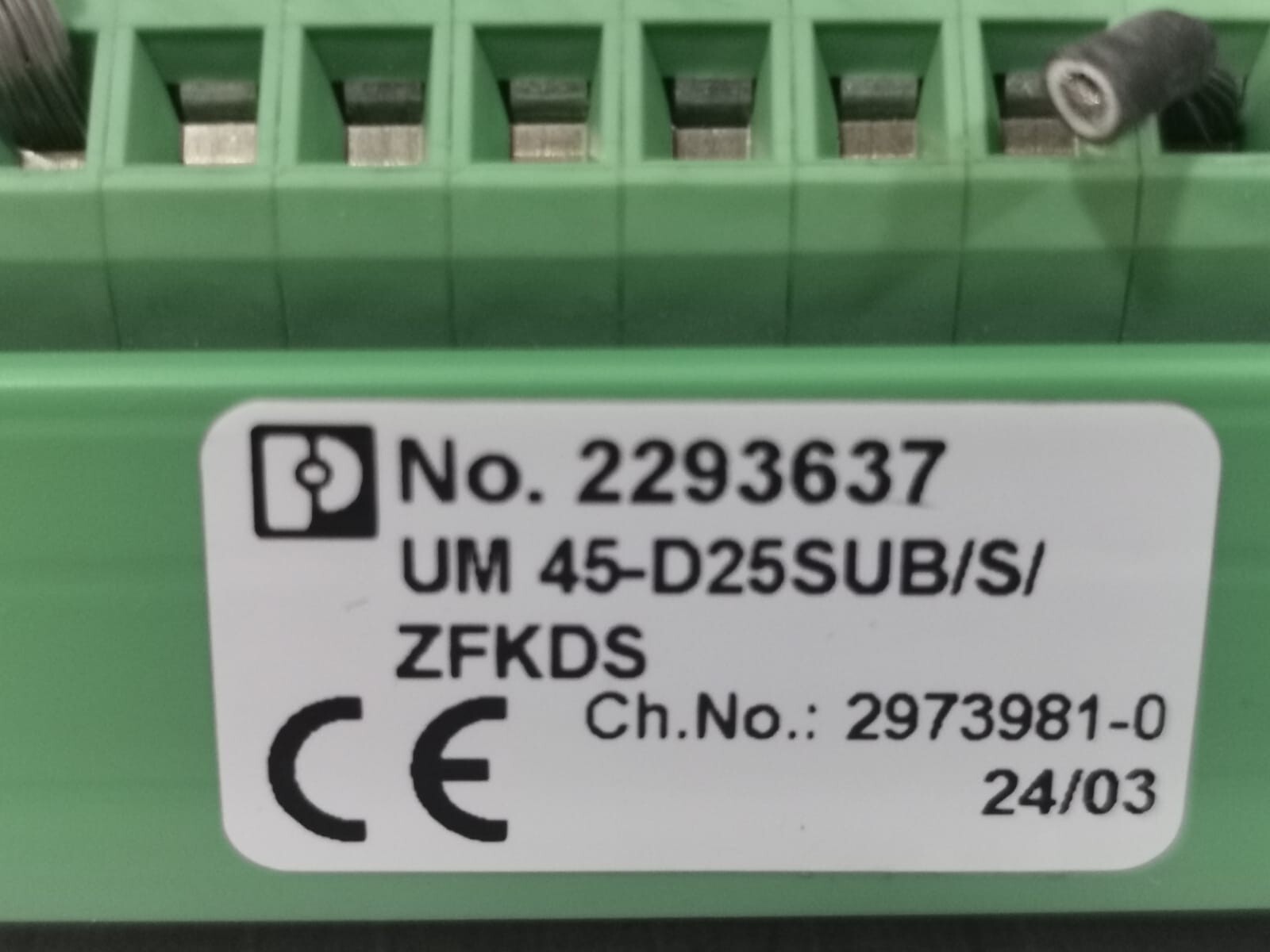 Phoenix Contact UM 45-D25SUB/S/ZFKDS PHOENIX CONTACT UM 45-D25SUB/S/ZFKDS -2973981-024/03 3