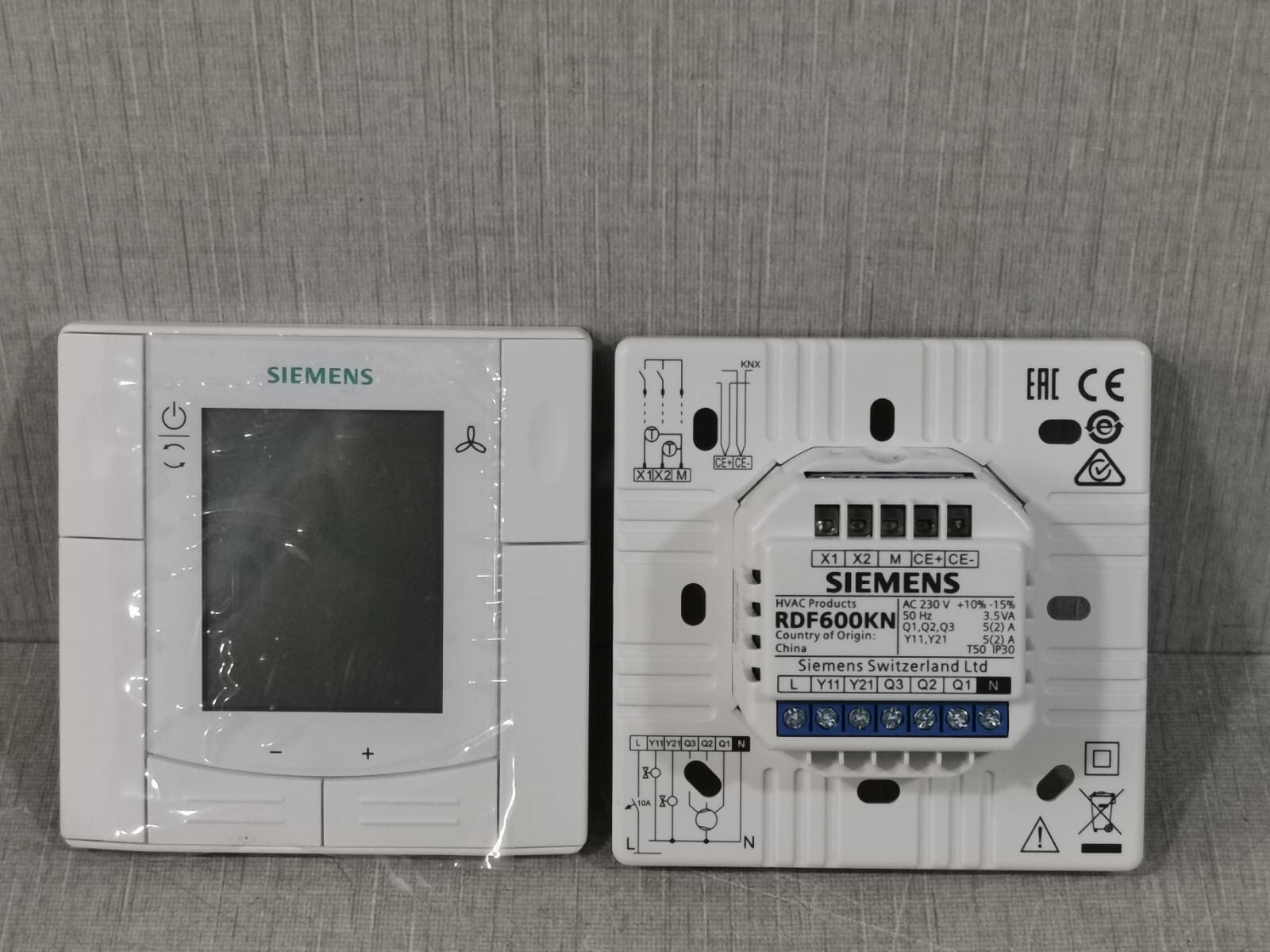 Siemens RDF600KN SIEMENS RDF600KN ROOM REGULATOR 3