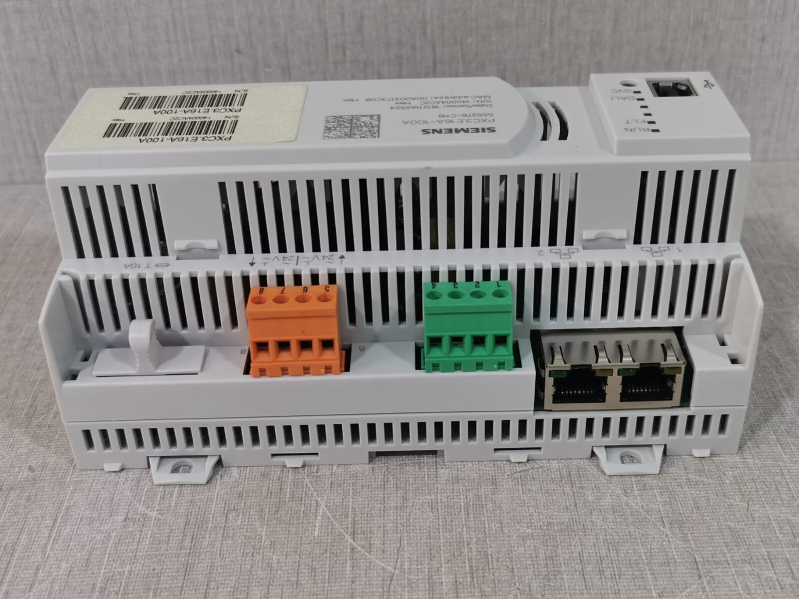 Siemens PXC3.E16A-100A Siemens PXC3.E16A-100A Room Automation Station S55376-C118 2