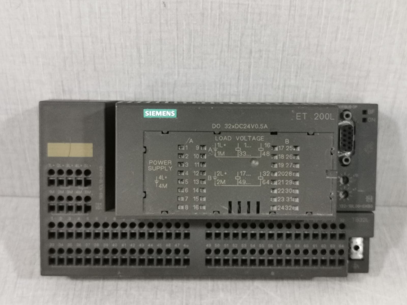 SIEMENS ET200L -TB32L-132-1BL00-0XB0