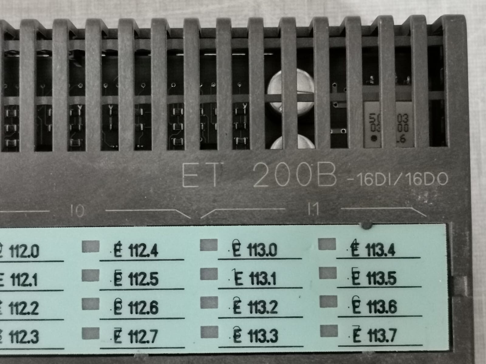 Siemens ET200B-16DI/16DO Siemens ET200B-16DI/16DO PLC Module 2