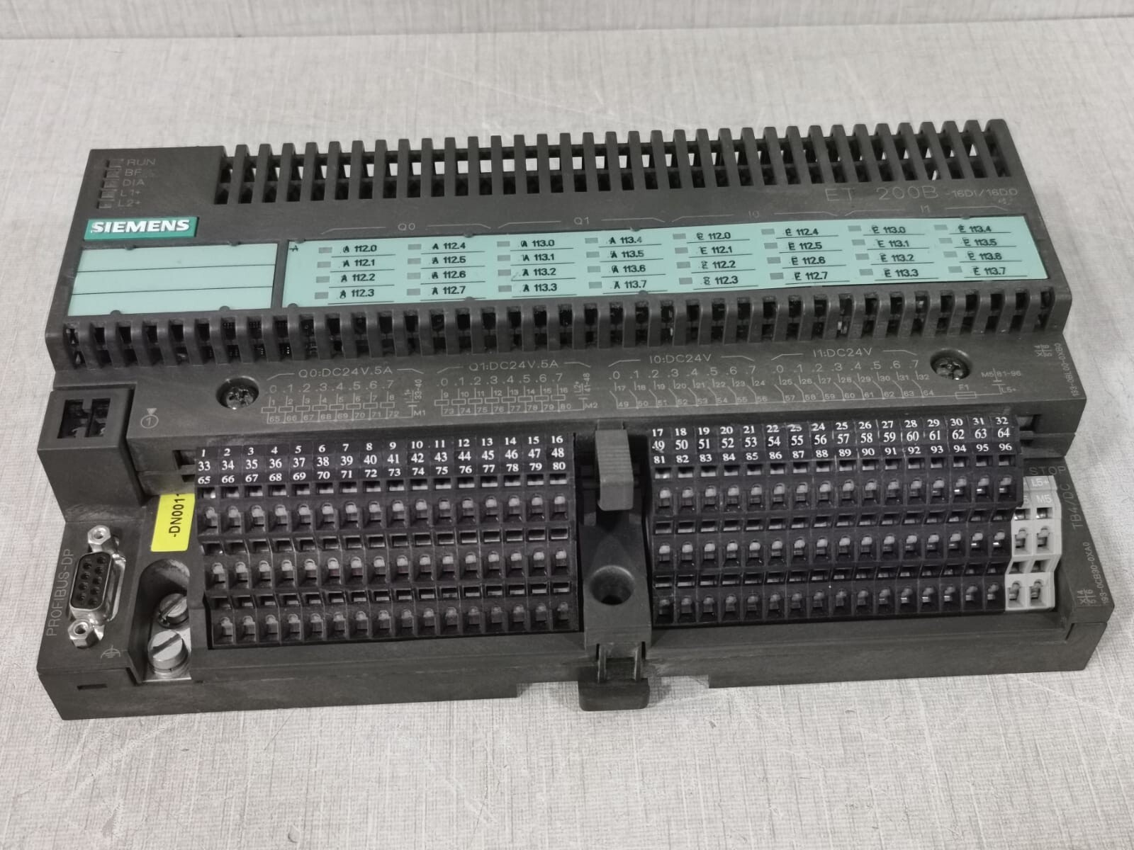 Siemens ET200B-16DI/16DO Siemens ET200B-16DI/16DO PLC Module 4