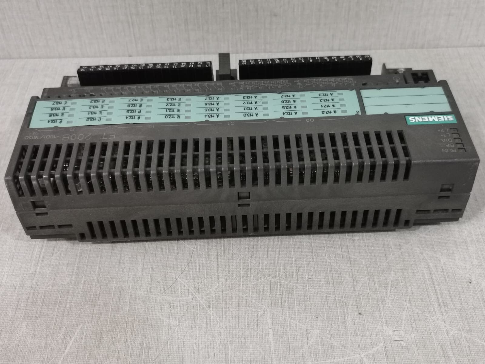 Siemens ET200B-16DI/16DO Siemens ET200B-16DI/16DO PLC Module 5