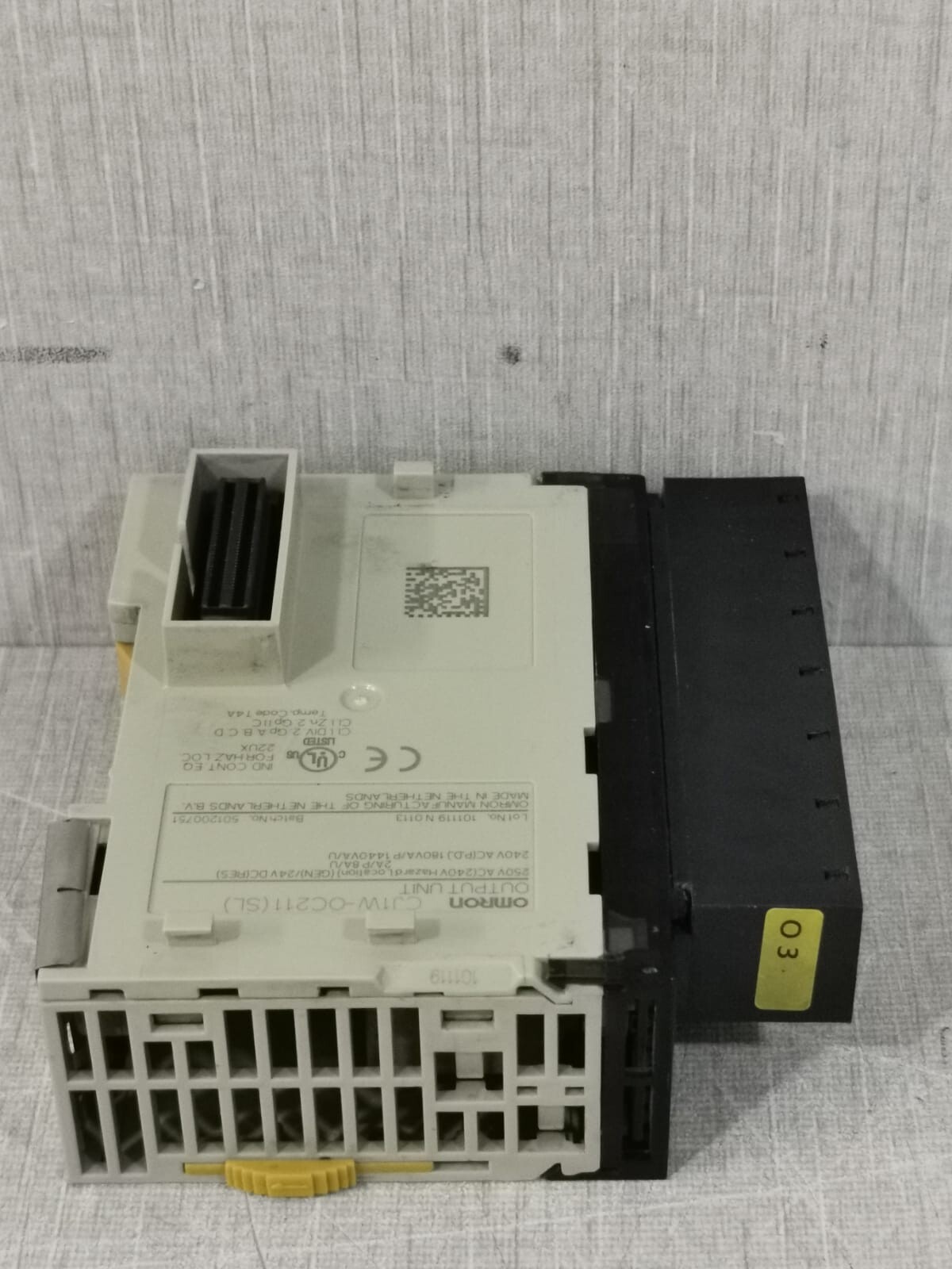 Omron CJ1W-OC211(SL) OMRON CJ1W-OC211(SL)-OUTPUT UNIT 6