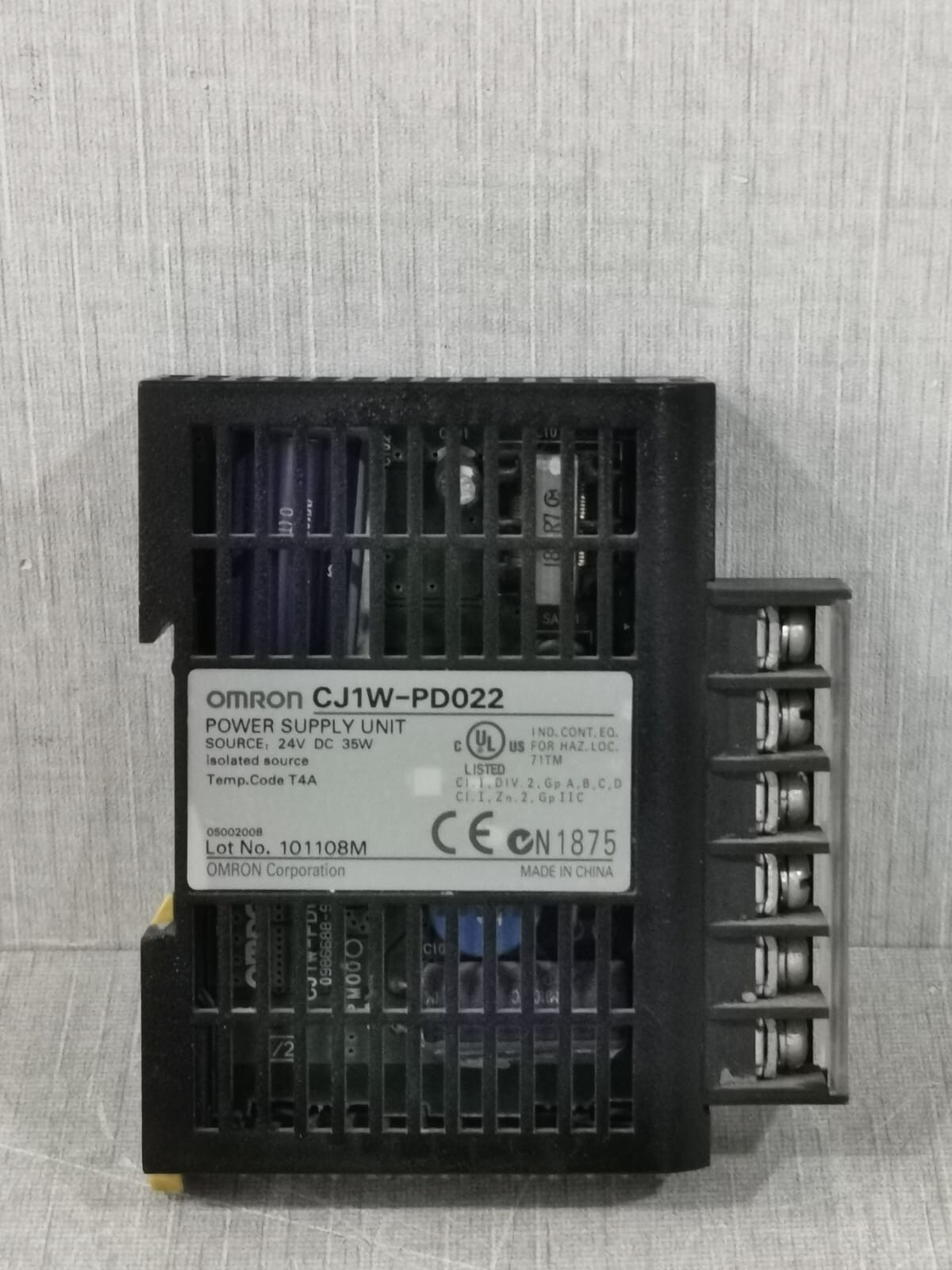 Omron CJ1W-PD022 OMRON CJ1W-PD022 PLC Power Supply Unit Module 3