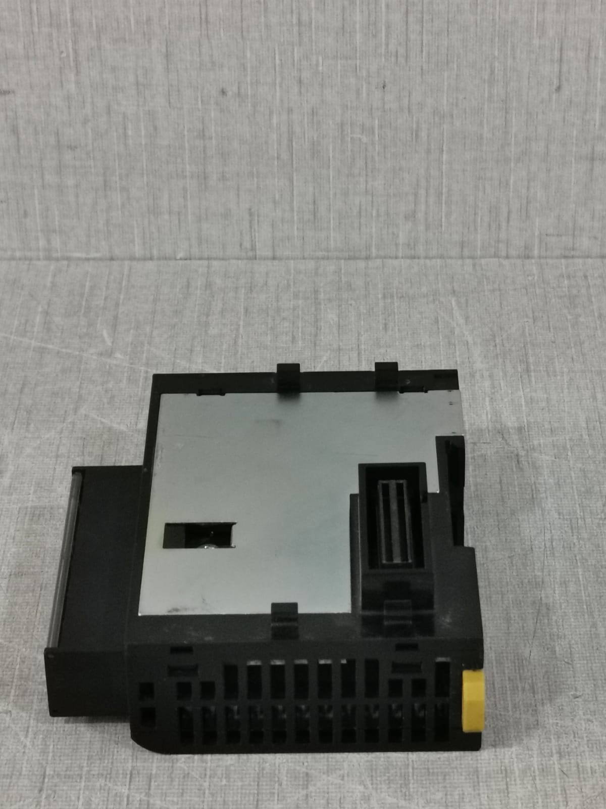 Omron CJ1W-PD022 OMRON CJ1W-PD022 PLC Power Supply Unit Module 4