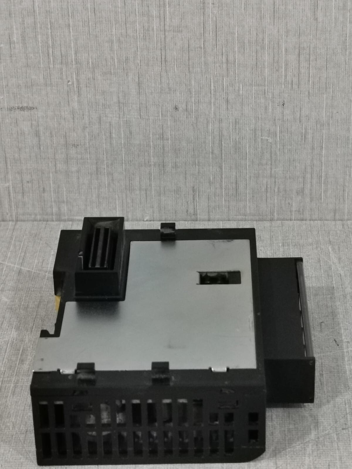 Omron CJ1W-PD022 OMRON CJ1W-PD022 PLC Power Supply Unit Module 5