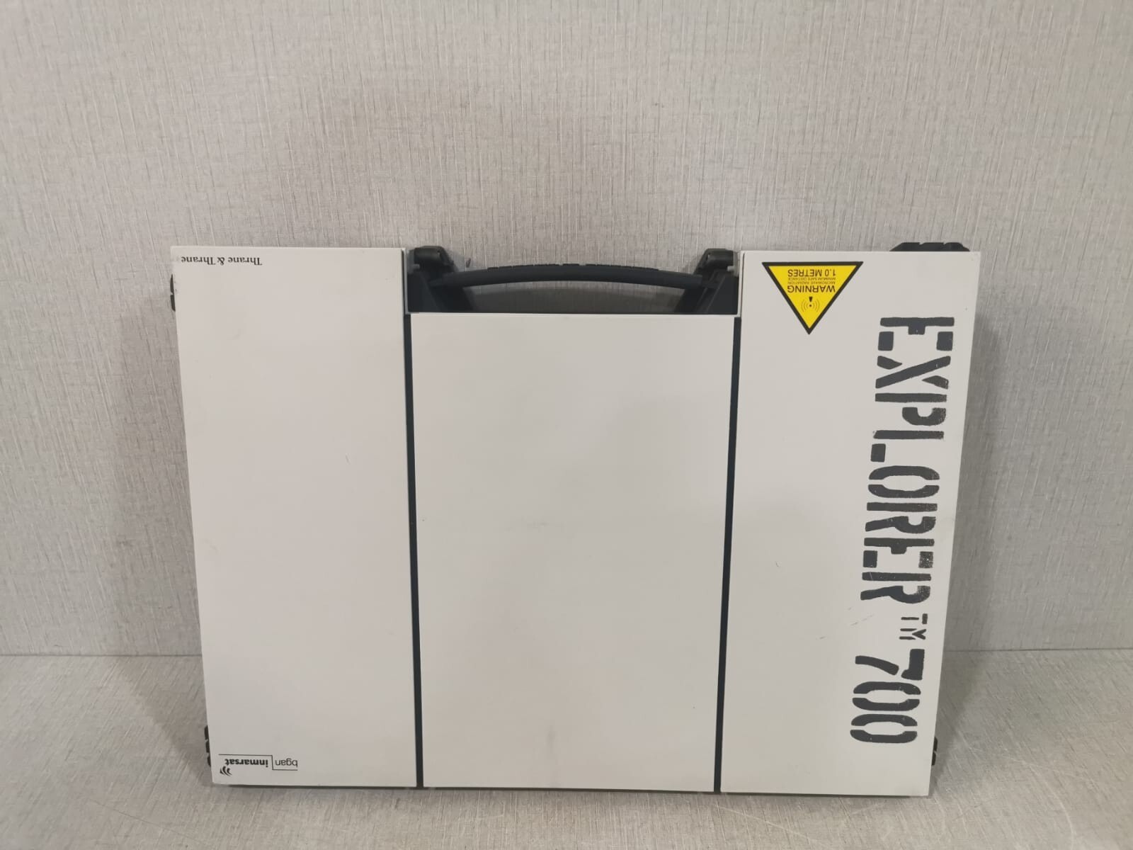 THRANE & THRANE 3703A Antenna & 3732A Tranceiver THRANE & THRANE INMARSAT EXPLORER700 - 3703A Antenna & 3732A Tranceiver 2