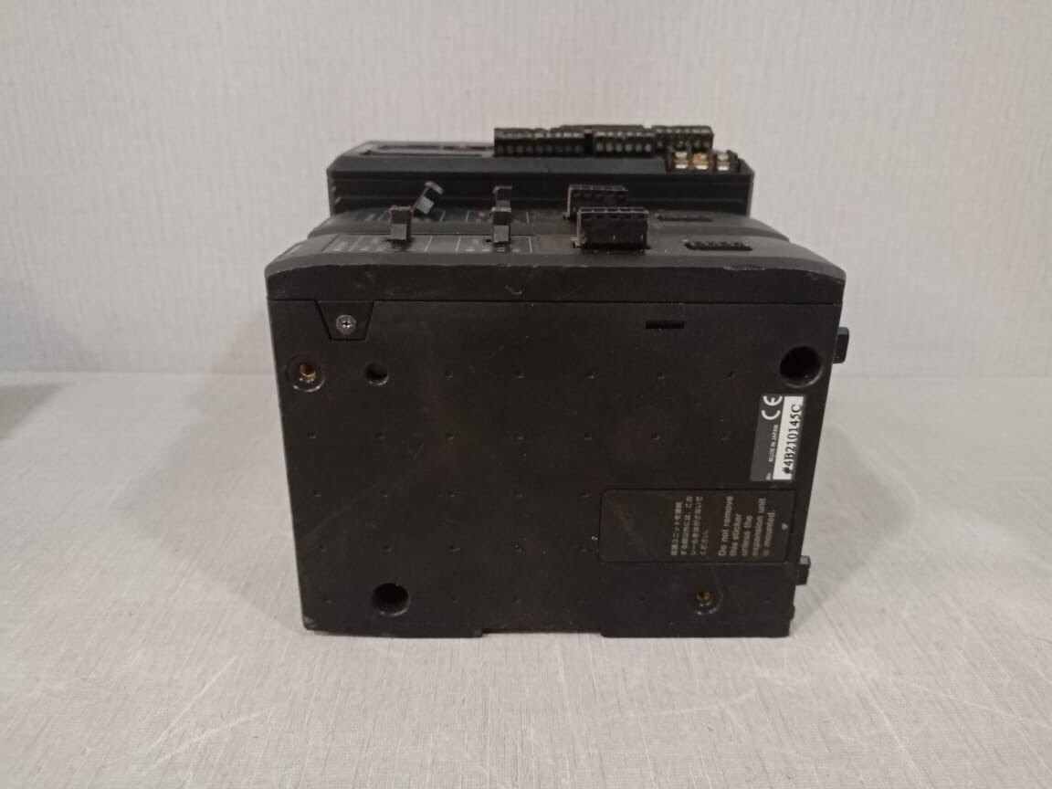 KEYENCE XG-8700L / CA-DC21E Keyence XG-8700L Multi-Camera Imaging System with LIGHTING CONTROLLER CA-DC21E 6