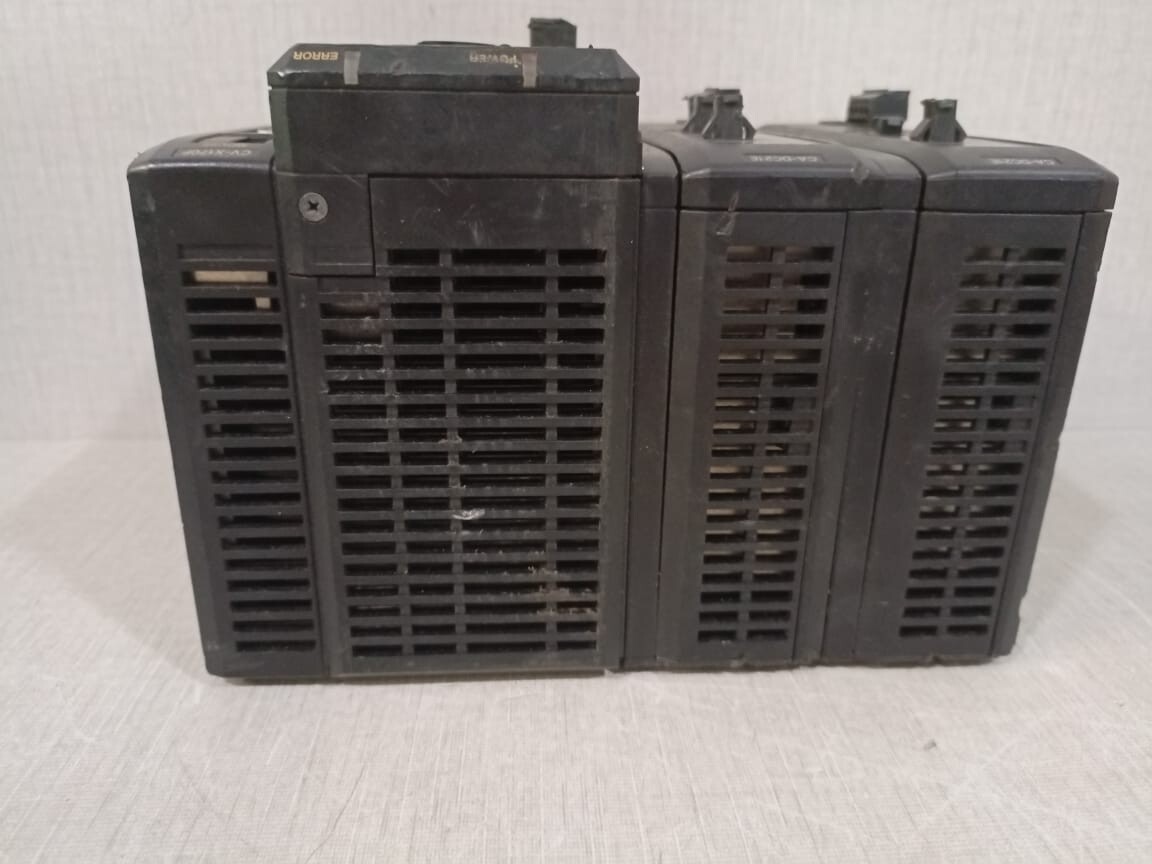 KEYENCE CV-X170F / CA-DC21E Keyence Controller CV-X170F WITH LIGHTING CONTROLLER CA-DC21E 6