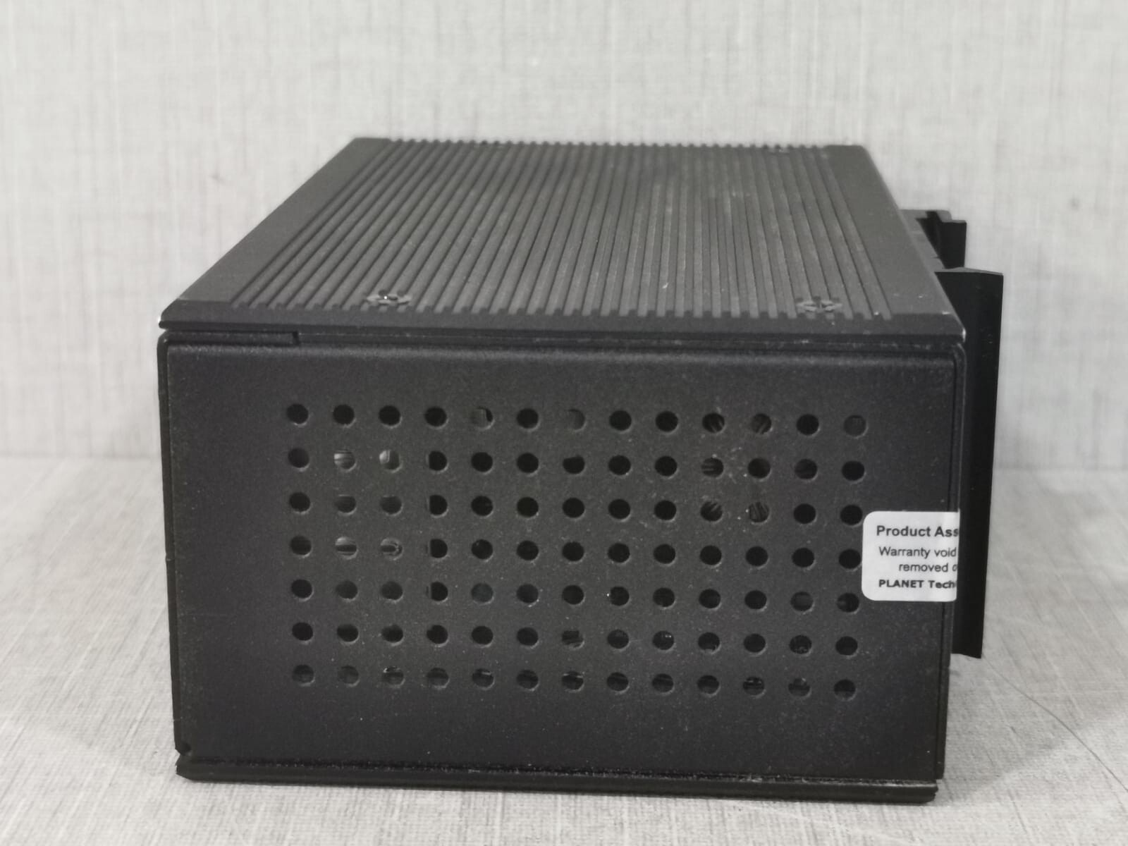 Planet Technology IGS-10020MT, IGS-10020MT(V2) PLANET IGS-10020MT(V2) 8 PORT FAST ETHERNET SWITCH 6