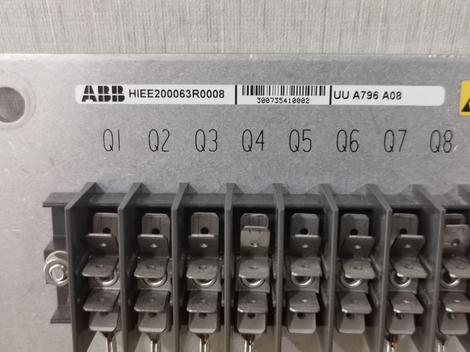 ABB HIEE200063R0008 ABB HIEE200063R0008 -UU A796 A08 /T155 BBC 2