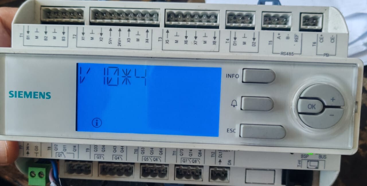 Siemens POL424.70/STD SIEMENS POL424.70/STD CONTROLLER 3