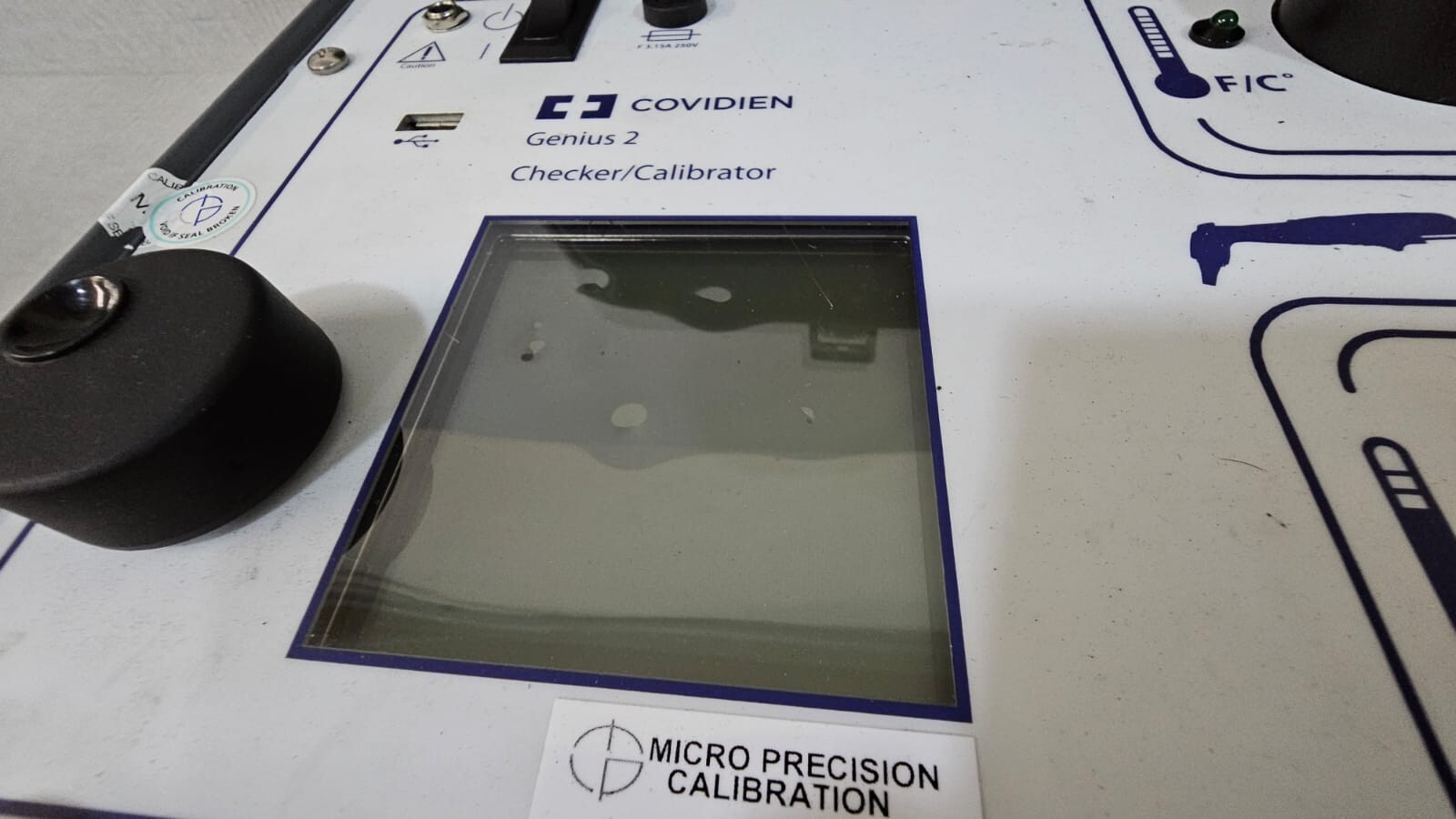 Covidien Genius 2 Covidien Genius 2 Checker/Calibrator REF 303097 with Accessories 9