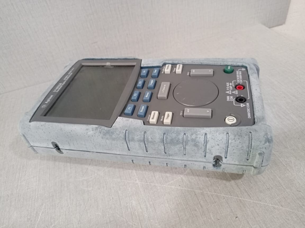 Agilent U1602A Agilent U1602A 20MHz Handheld Dual Channel Digital Oscilloscope 200 MSas U1600A 4